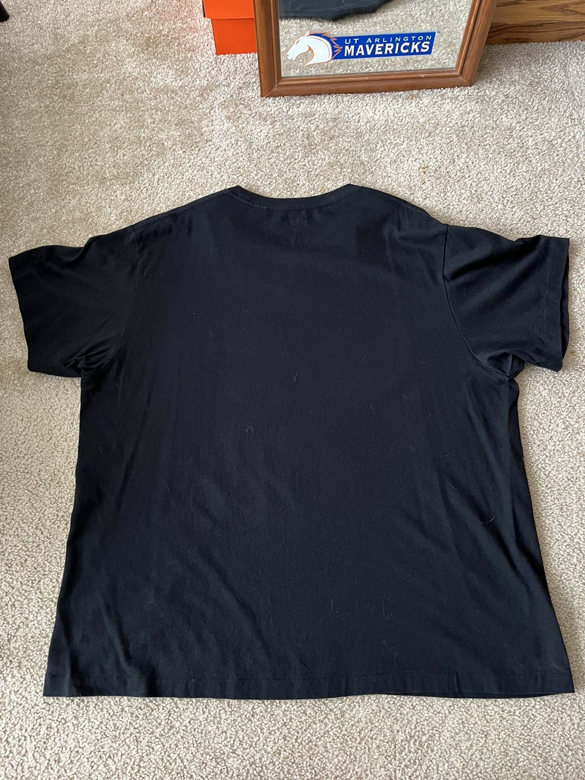 Kaws × Uniqlo Kaws Uniqlo Sesame Street Shirt Elmo Grover Size US XXL / EU 58 / 5 - 3 Thumbnail