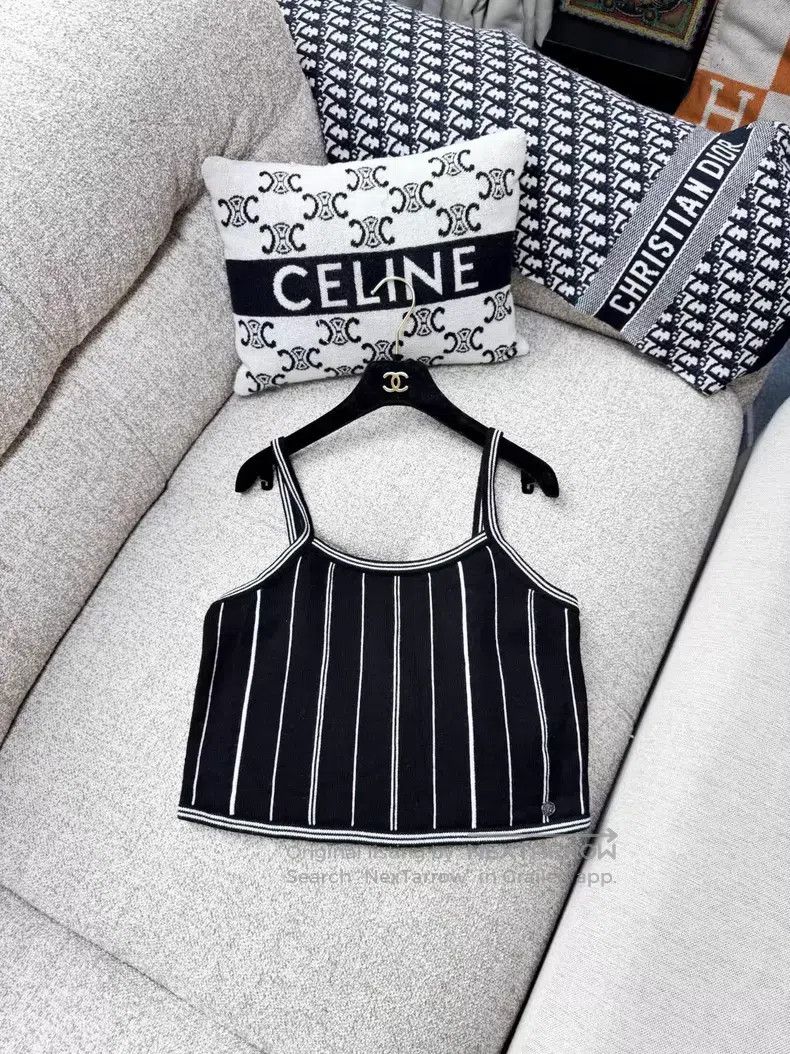 Chanel Chanel Vertical striped knitted suspenders Size XS / US 0-2 / IT 36-38 - 1 Thumbnail