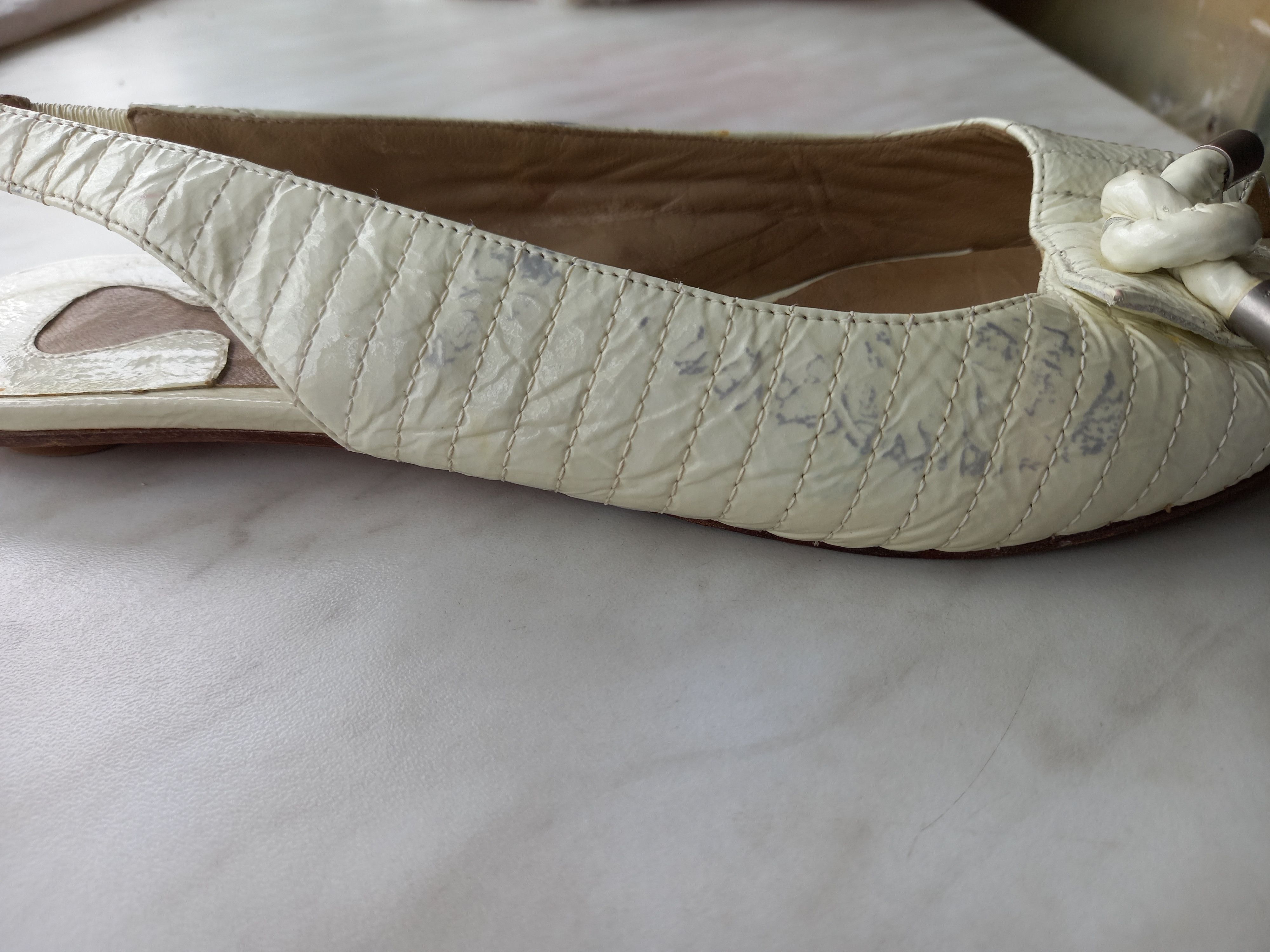Chloe Chloe Vintage Sandals Ivory Italy - Size 39 Size US 9 / IT 39 - 8 Thumbnail