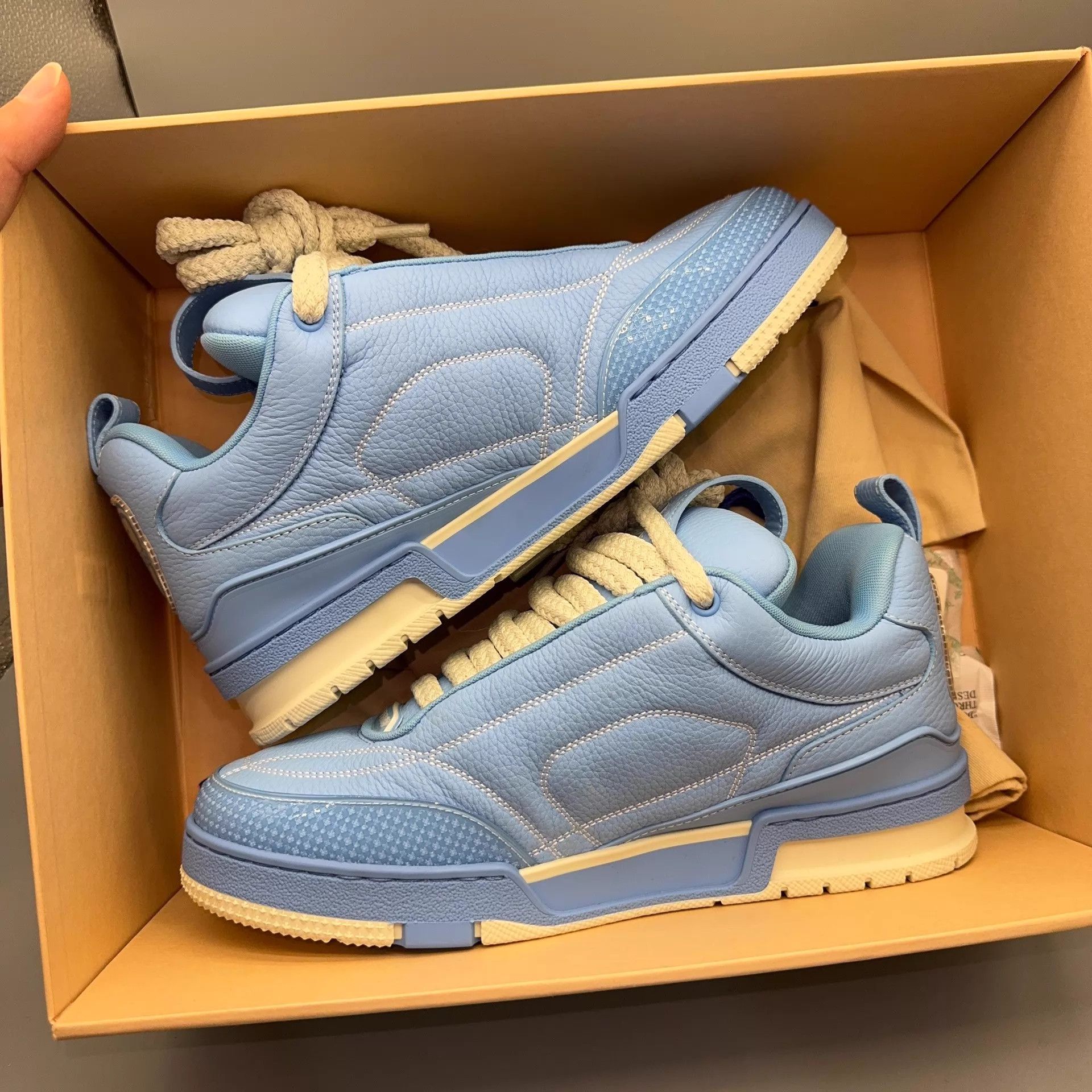 Louis Vuitton LOUIS VUITTON Skate Blue 41 Size US 8 / EU 41 - 5 Thumbnail