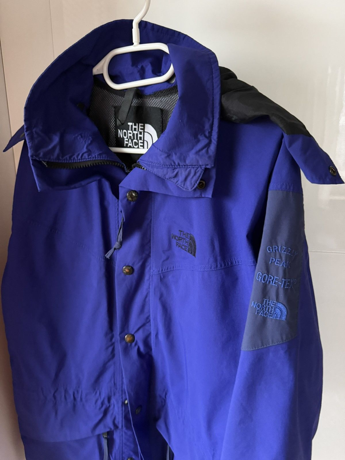 The North Face Vintage The North Face TNF GoreTex GTX Summit Series Vintage Size US S / EU 44-46 / 1 - 6 Thumbnail