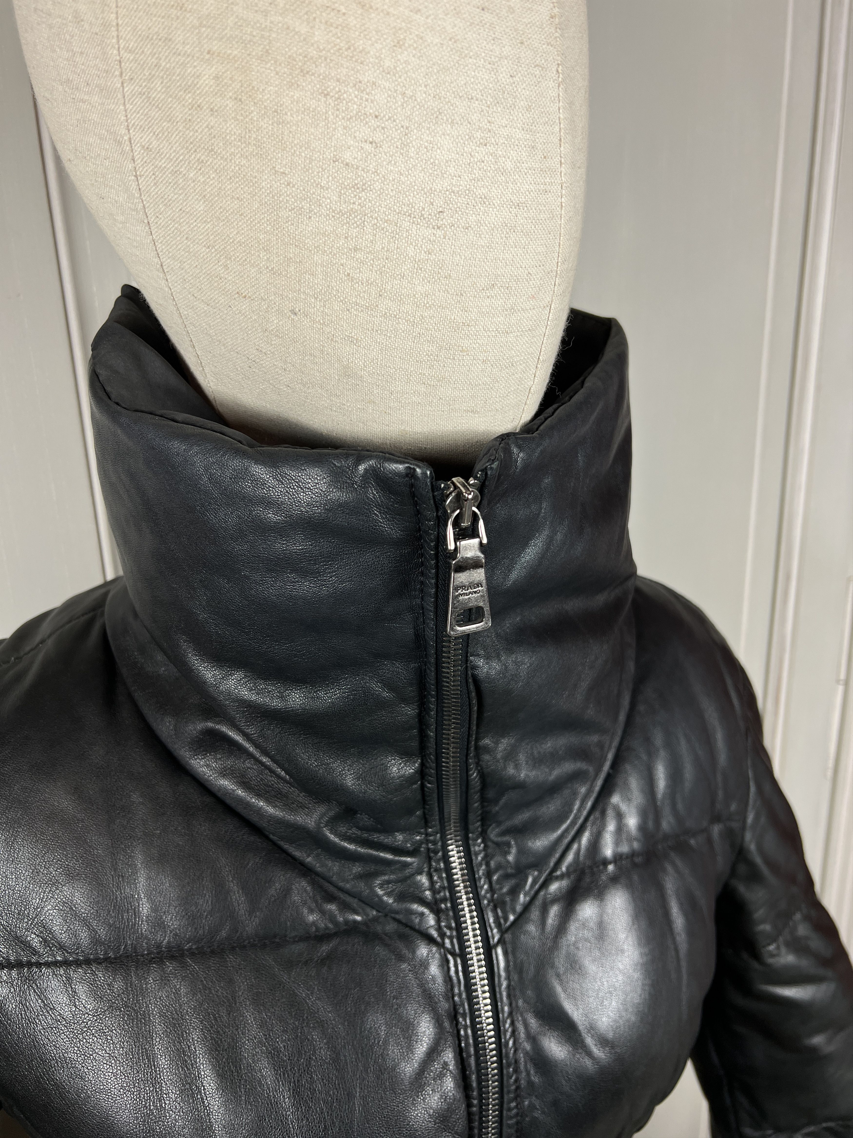 Prada VINTAGE PRADA DOWN PUFFER LEATHER JACKET Size S / US 4 / IT 40 - 2 Thumbnail