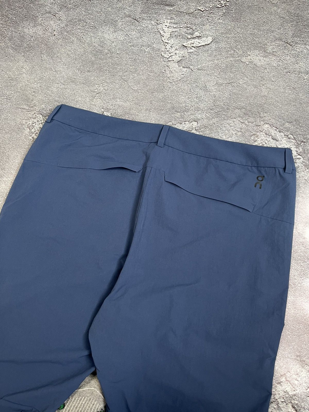 On Run On Clouds All Day Classic Pants Size US 38 / EU 54 - 9 Thumbnail