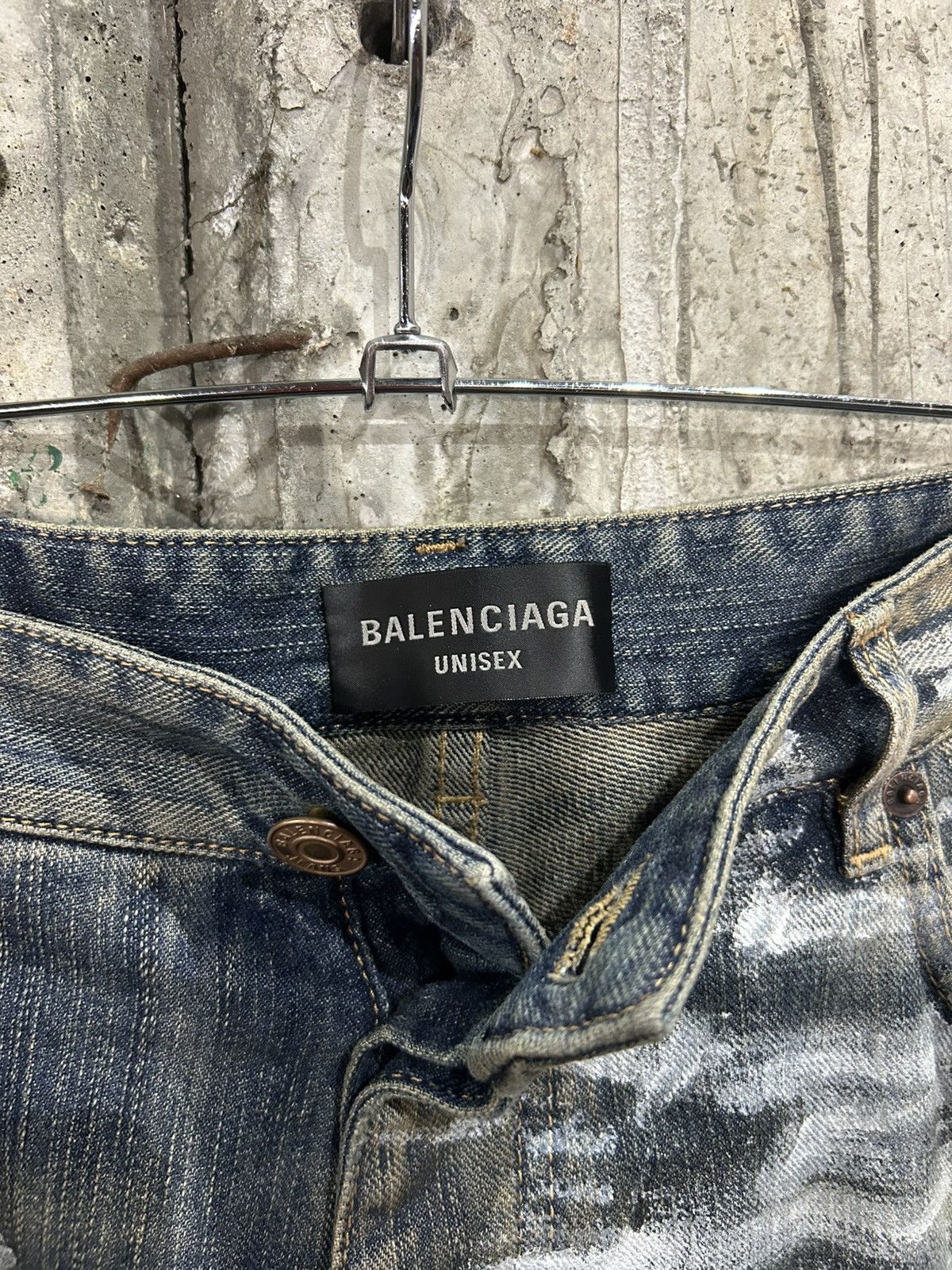 Balenciaga × Designer Balenciaga SS23 Mudshow Runway Graffiti Mud Wash Denim Size US 35 - 5 Thumbnail