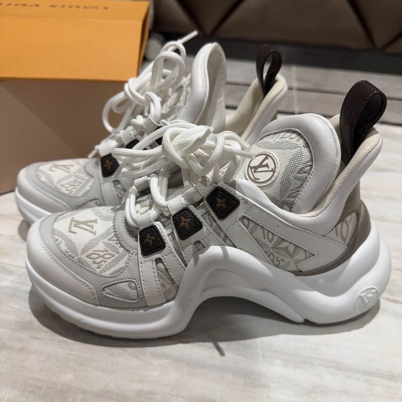 Louis Vuitton Louis Vuitton Archlight White Low-Top Sneakers 0079 Size US 8 / IT 38 - 1 Thumbnail