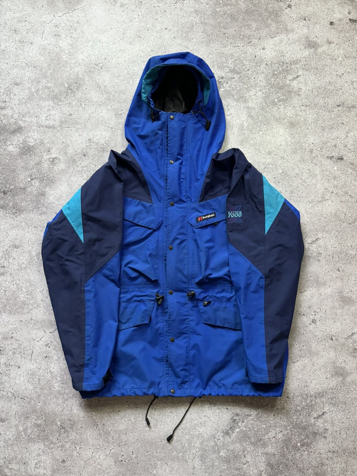 Berghaus Vintage Berghaus Extreme 7000 Gore-Tex Jacket Size US XL / EU 56 / 4 - 1 Thumbnail