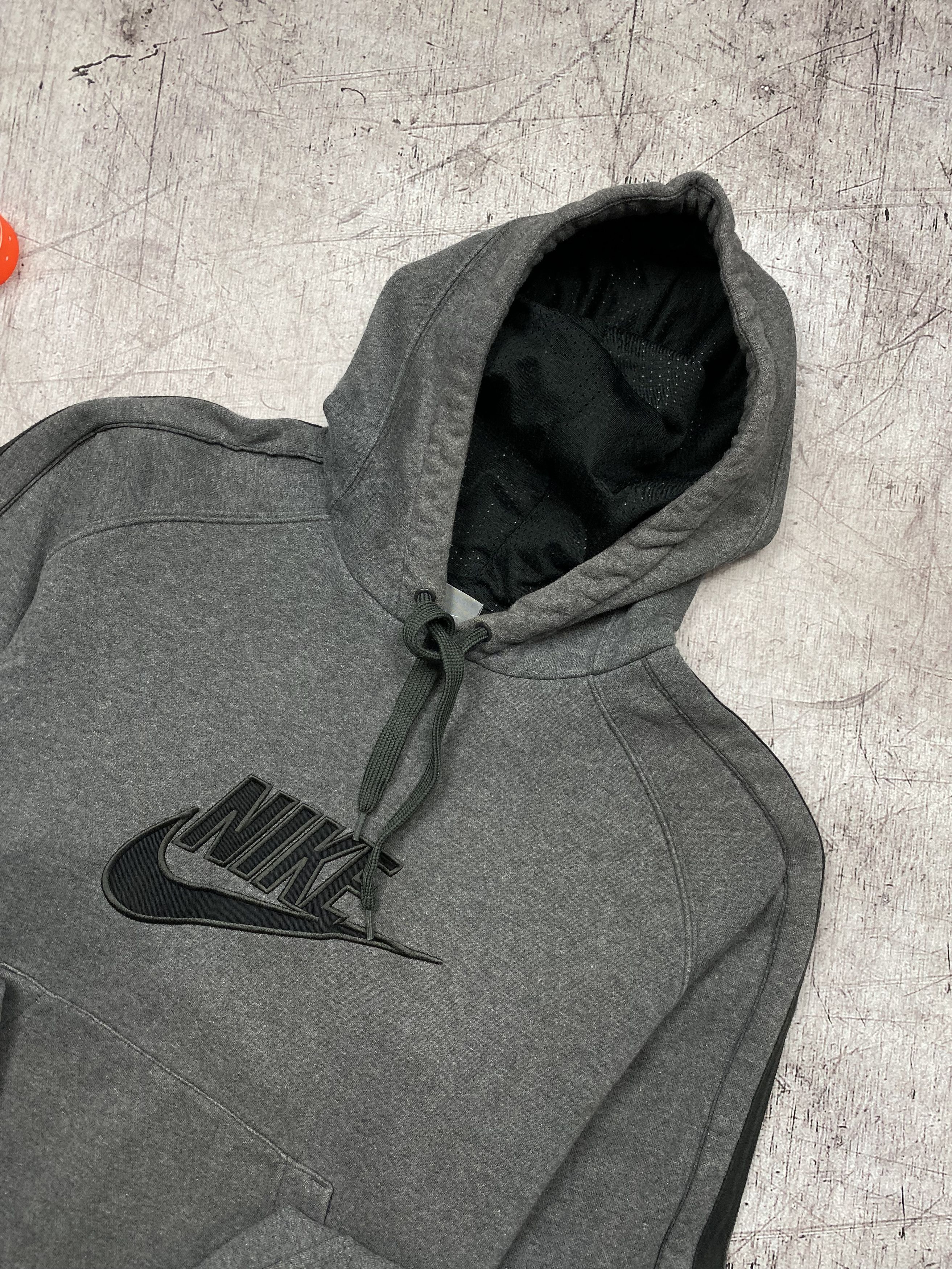 Nike vintage big logo hoodie