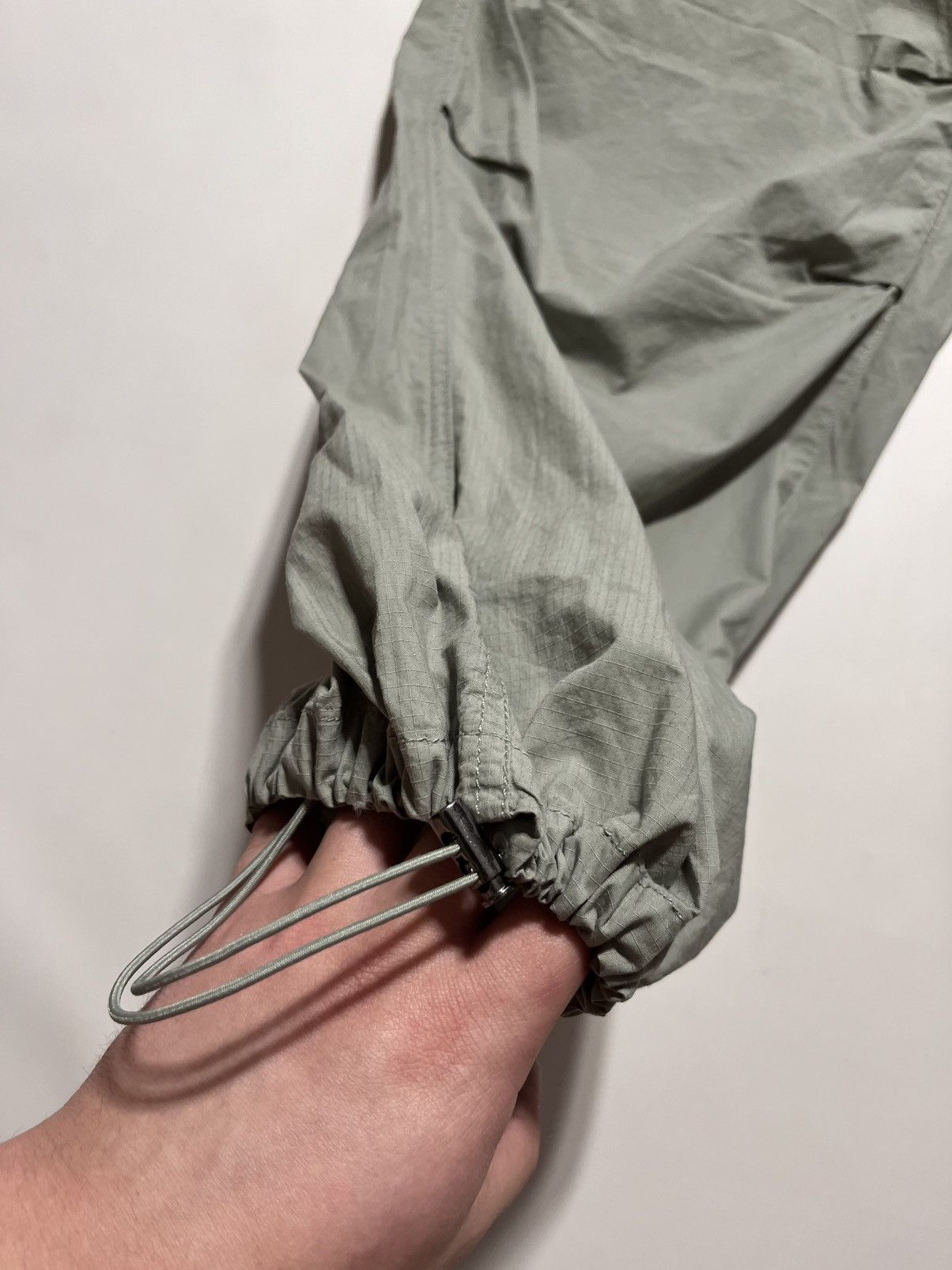 Japanese Brand Vintage Y2K nylon parachute pants streetwear Size US 34 / EU 50 - 5 Thumbnail