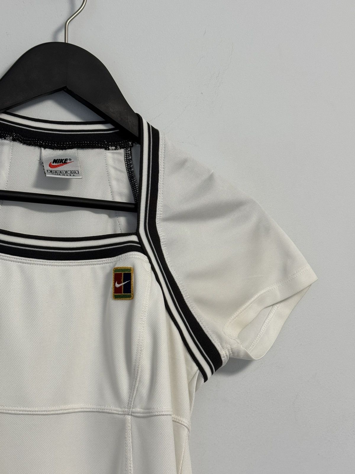 Nike Nike Dress Women’s Block Stitch Court Polo Tennis Vintage Size S / US 4 / IT 40 - 3 Thumbnail