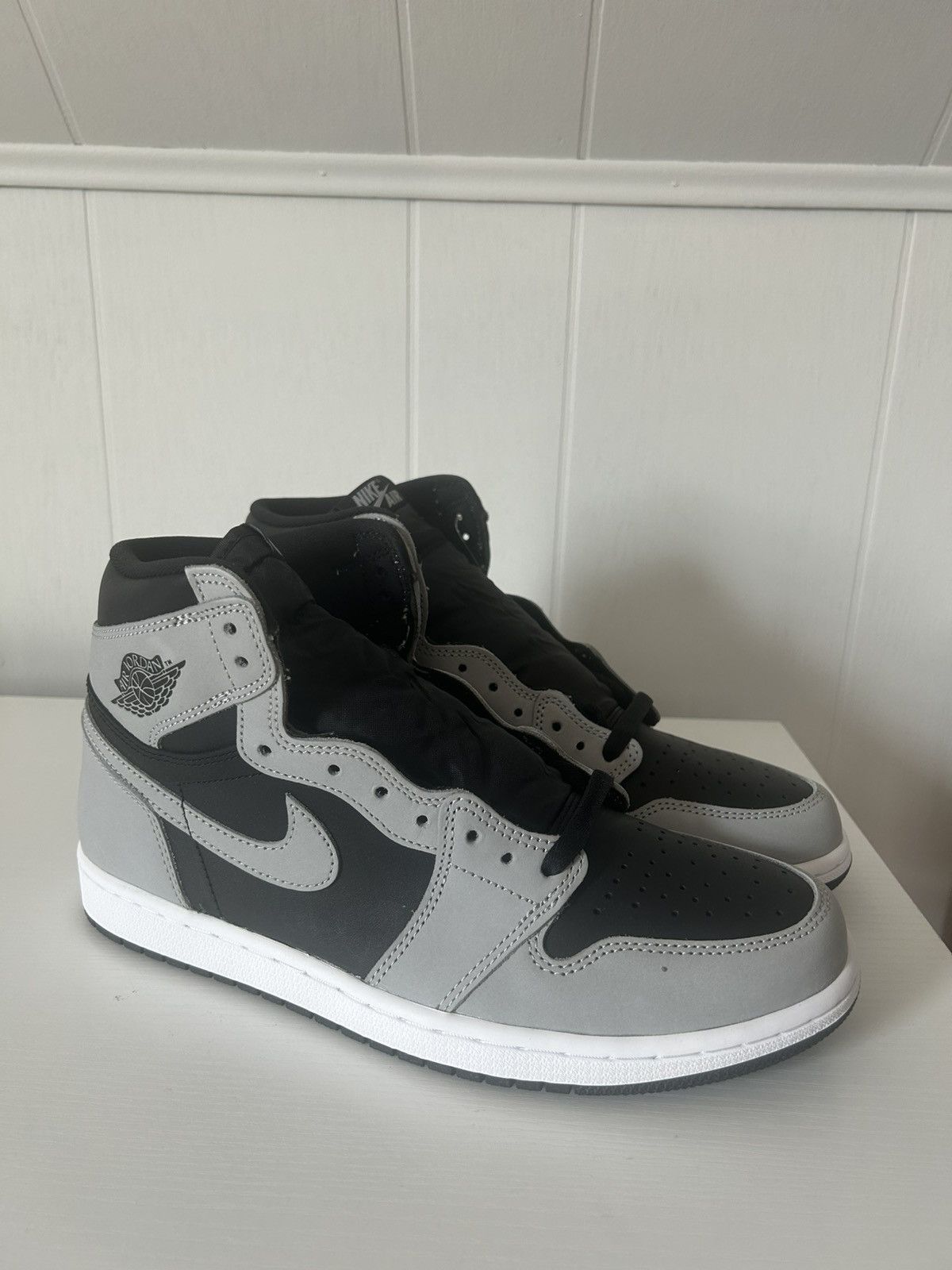 Jordan Brand Nike Air Jordan 1 Retro High OG Shadow 2.0 Size US 10.5 / EU 43-44 - 1 Thumbnail
