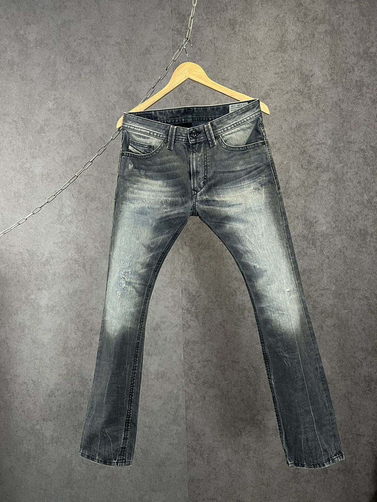 Diesel Diesel Thavar designer distressed jeans Size US 30 / EU 46 - 1 Thumbnail