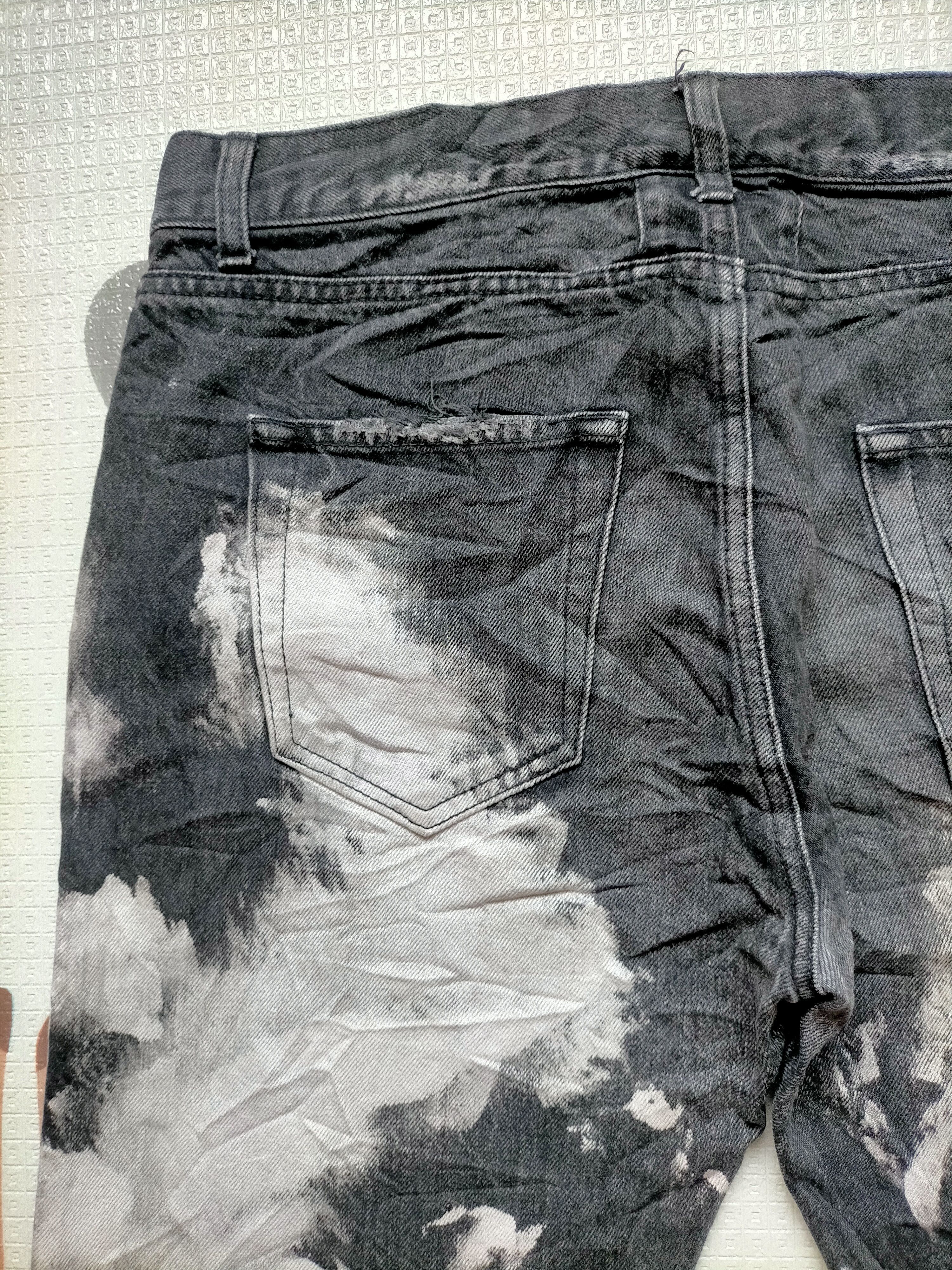 Saint Laurent Paris Saint Laurent Paris D 02 M/SK - LW Destroyed Acid Wash Size US 34 / EU 50 - 13 Thumbnail