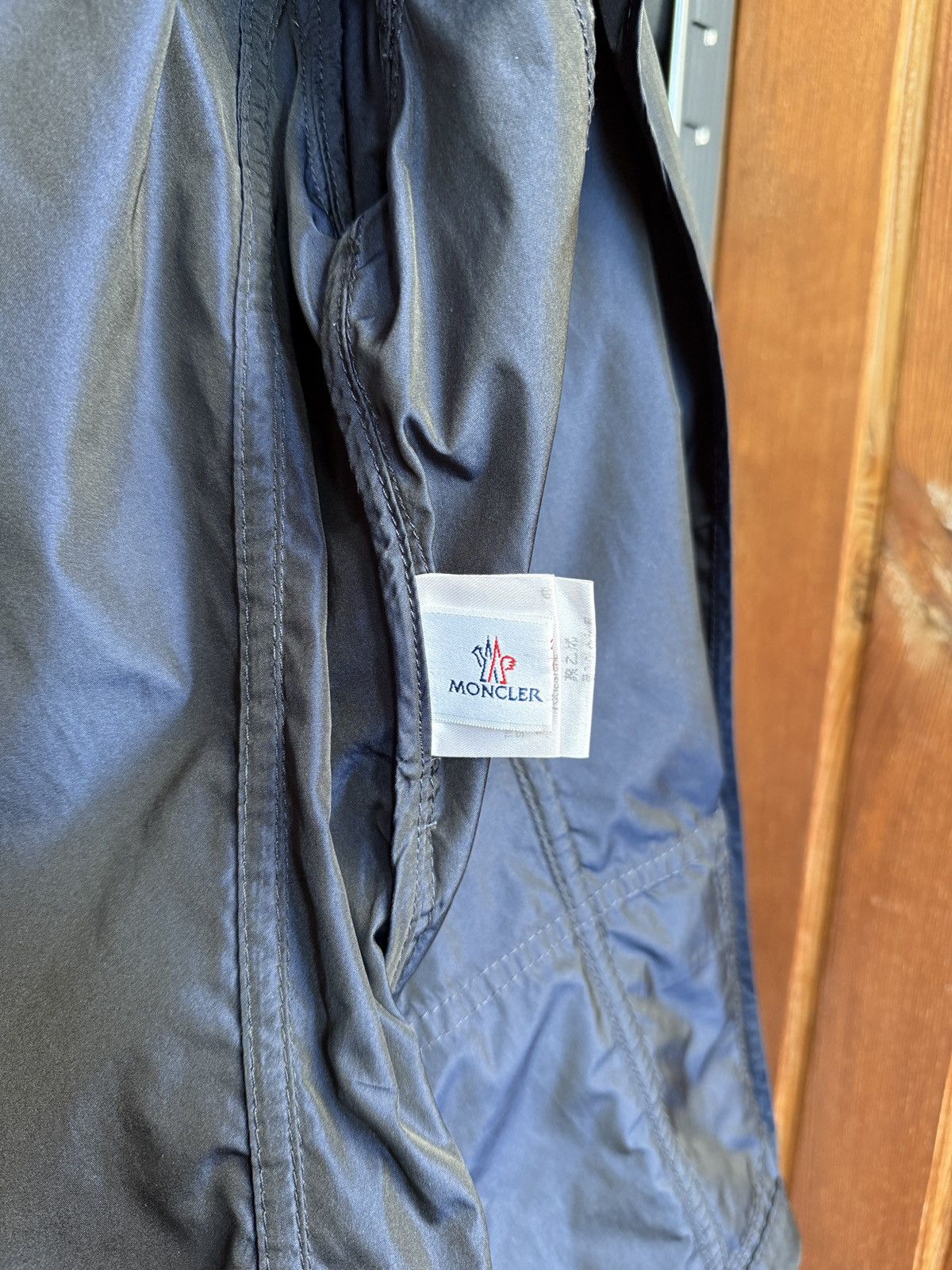 Moncler VINTAGE MONCLER NYLON JACKET Size M / US 6-8 / IT 42-44 - 15 Thumbnail