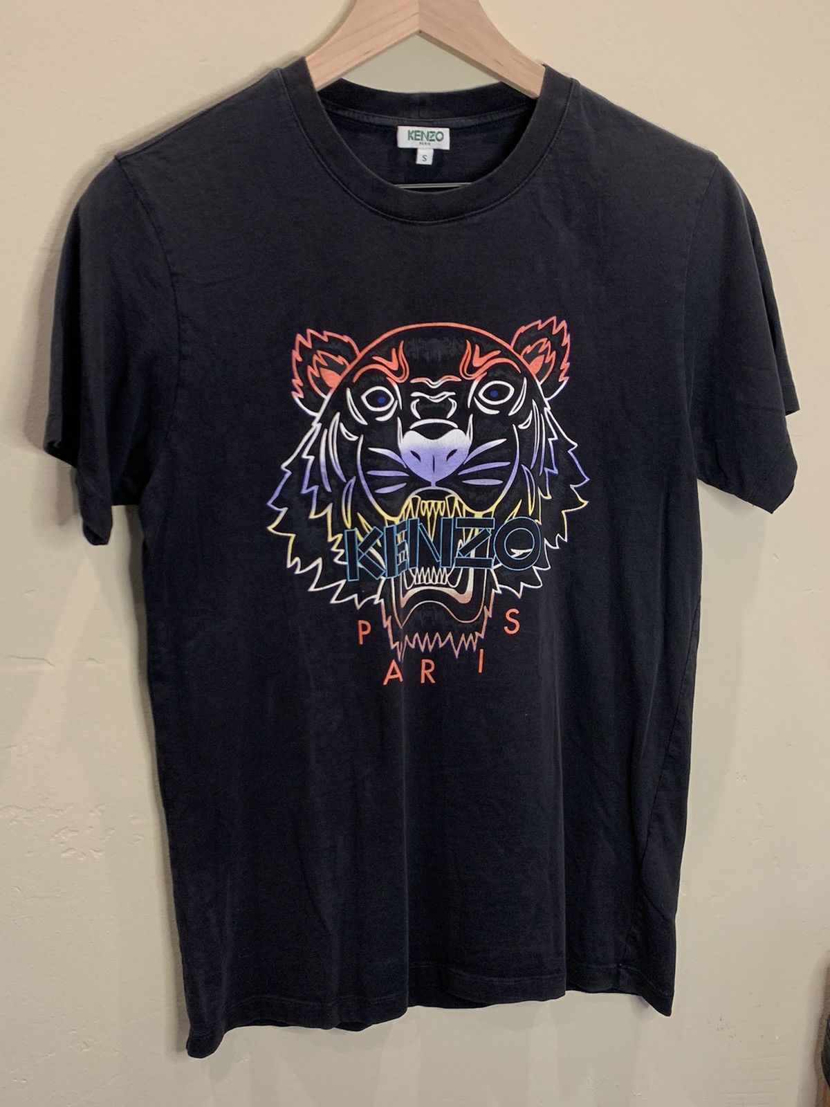 image of Kenzo Paris Tiger Logo T-Shirt - Small in Black, Men's