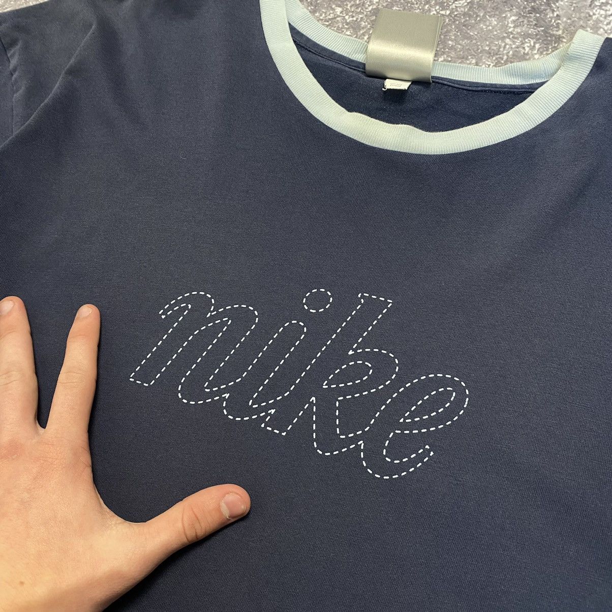 Vintage Vintage Nike Swoosh Big Logo Drill Faded 90’s tee Size US XXL / EU 58 / 5 - 3 Thumbnail