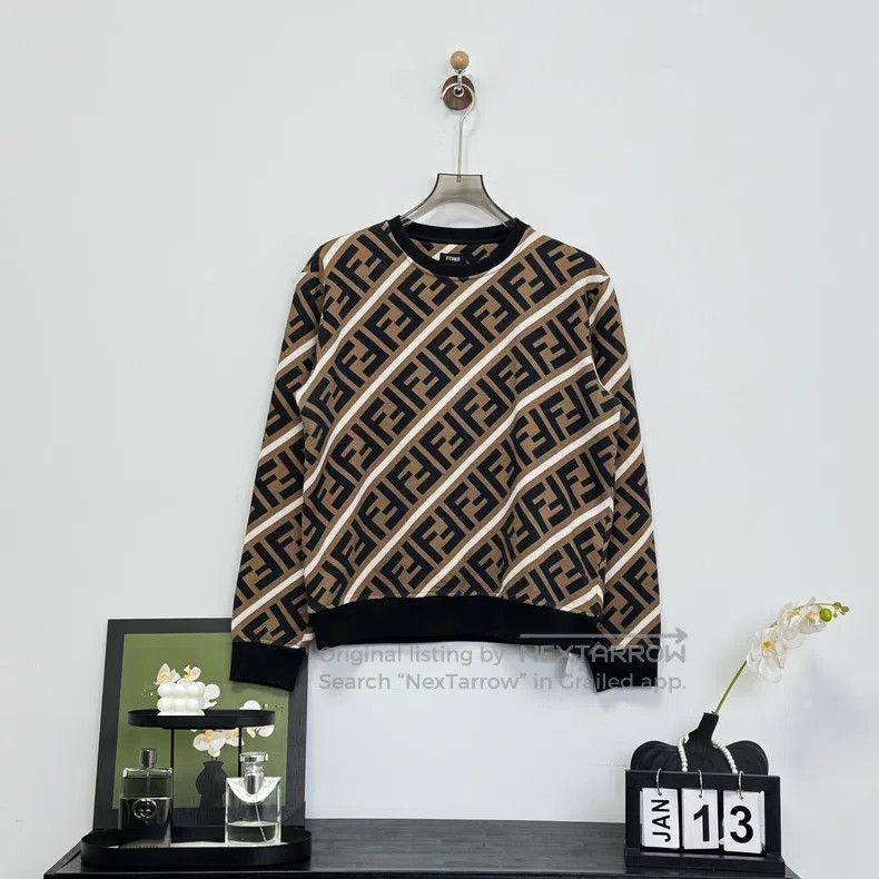 Fendi Fendi Monogram Print Sweatshirt Size US L / EU 52-54 / 3 - 1 Thumbnail