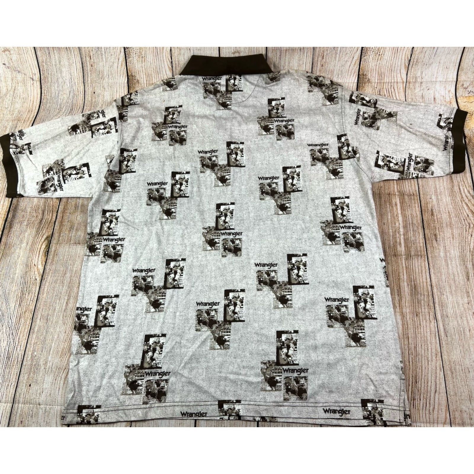 Wrangler VINTAGE Wrangler Shirt Mens Western Bull Riding AOP Short Sleeve Button-Up Brown XL Size Mens Size US XL / EU 56 / 4 - 2 Thumbnail