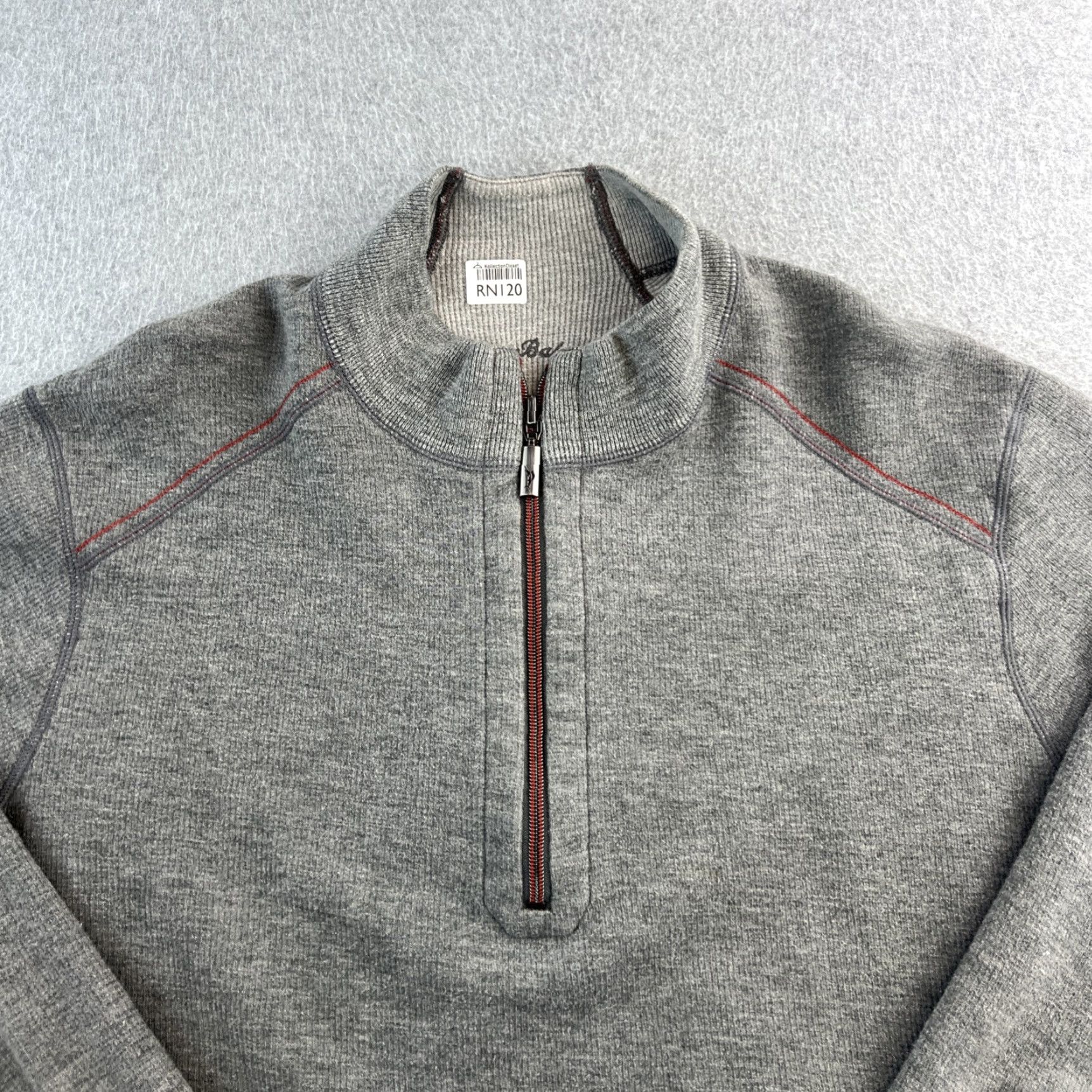 Tommy Bahama Tommy Bahama Sweater Men’s XL Gray Long Sleeve 1/4 Zip Knit Pullover Preppy Shirt Men XL Gray Knit Pullover 1/4 Zip Classic Outdoor Preppy Mens Size US XL / EU 56 / 4 - 5 Thumbnail