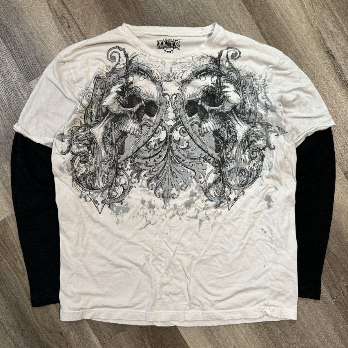 RARE Y2K LING SLEEVE THERMAL LAYER DOUBLE SKULL MMA ELITE