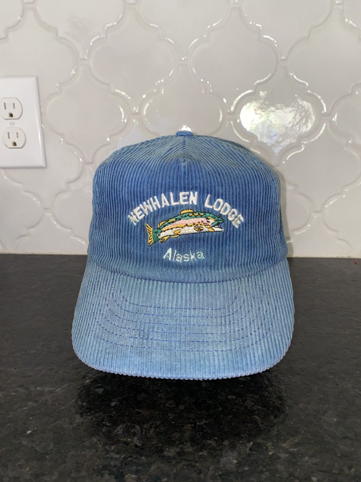 Other Vintage 80s Newhalen lodge alaska corduroy snapback Size ONE SIZE - 1 Thumbnail