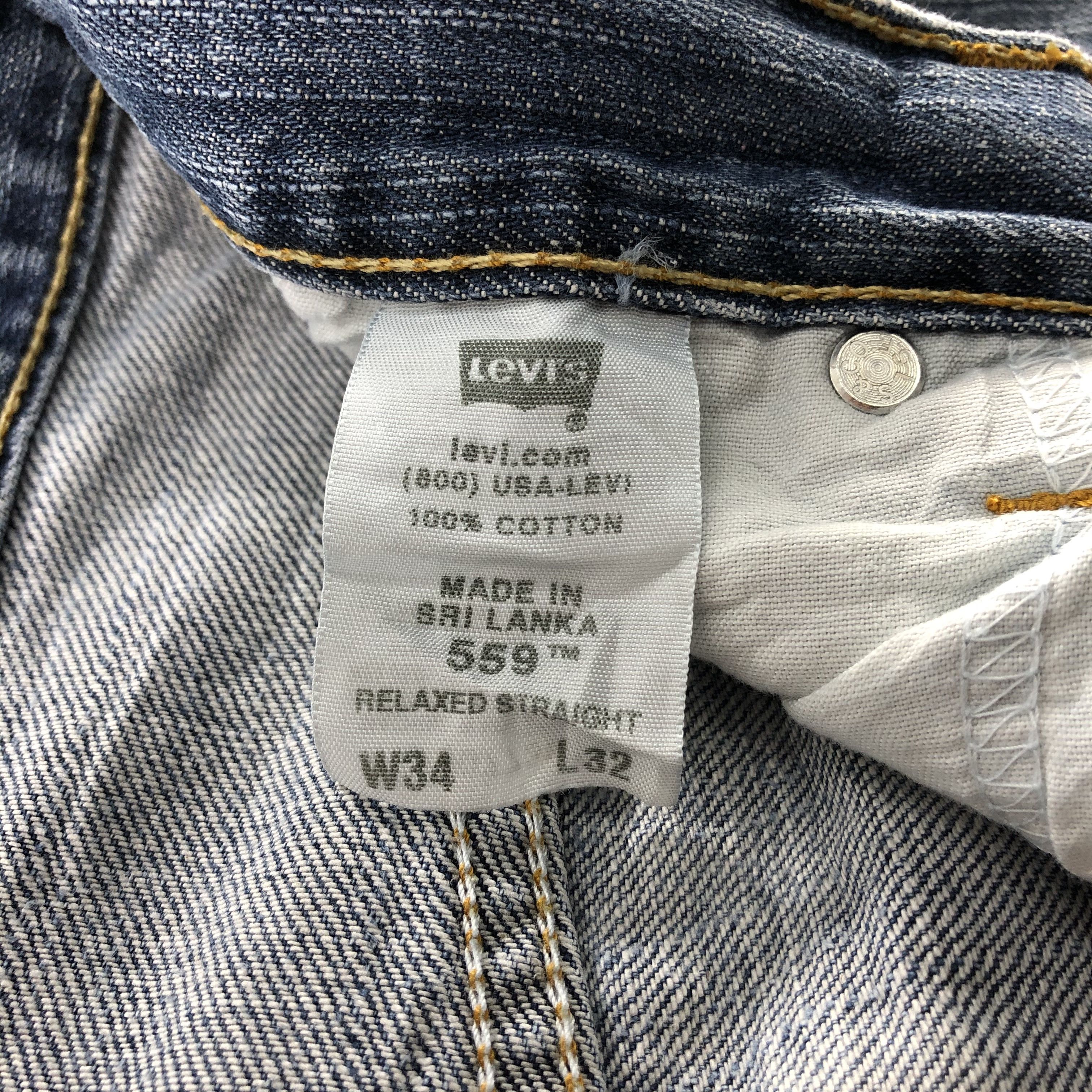 Levi's Blue Wash Vintage Levis 559 Jeans-J1188 Size US 33 - 10 Thumbnail