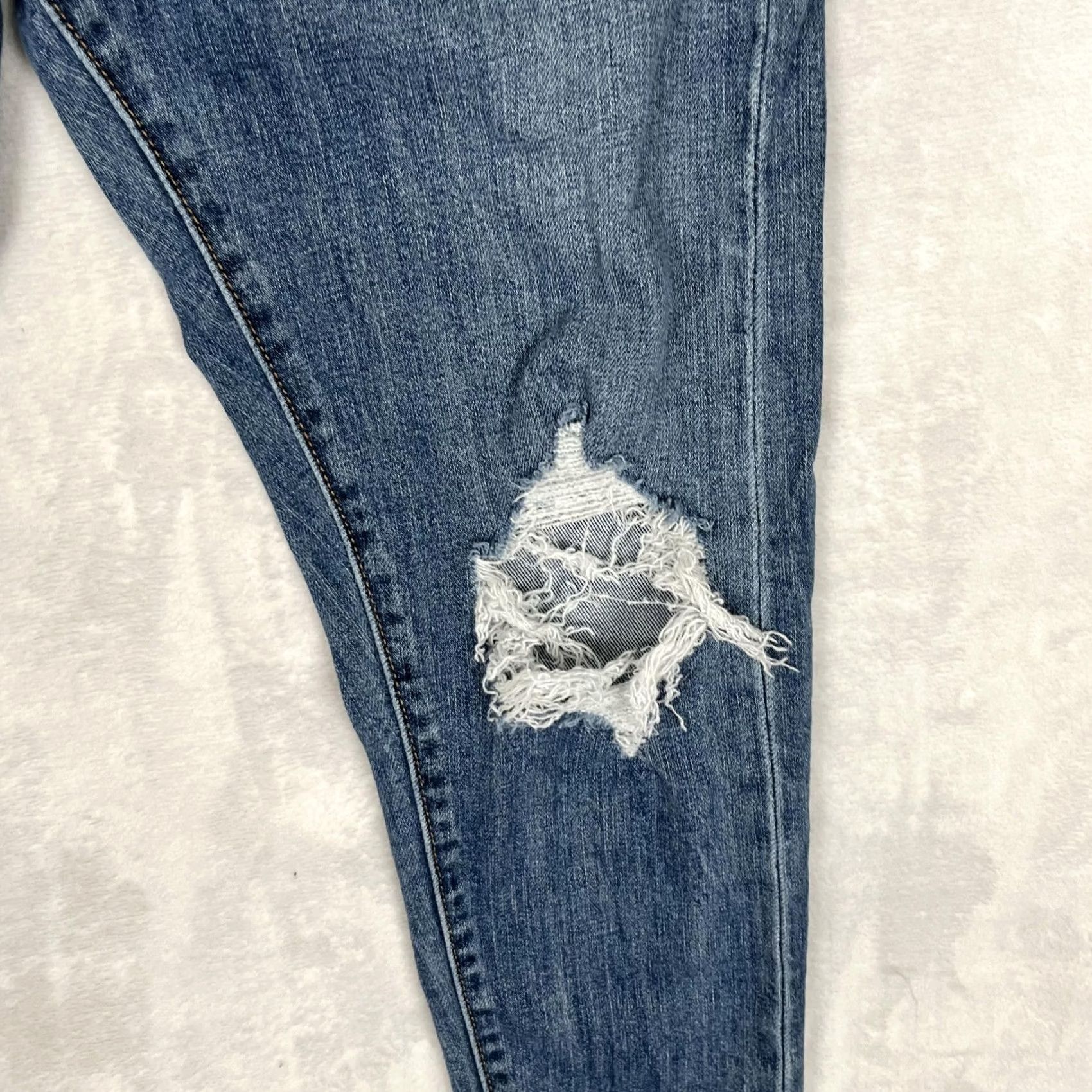 Levi's Levi's Wedgie Skinny High Rise Jeans Womens 30 Blue Medium Wash Distressed Denim Size 30" / US 8 / IT 44 - 3 Thumbnail