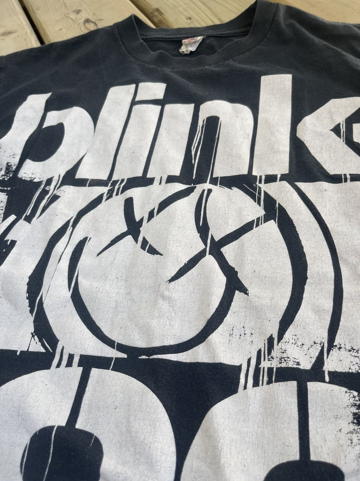 Other VINTAGE Y2K BLINK 182 CONCERT TOUR BAND TEE Size US M / EU 48-50 / 2 - 2 Thumbnail