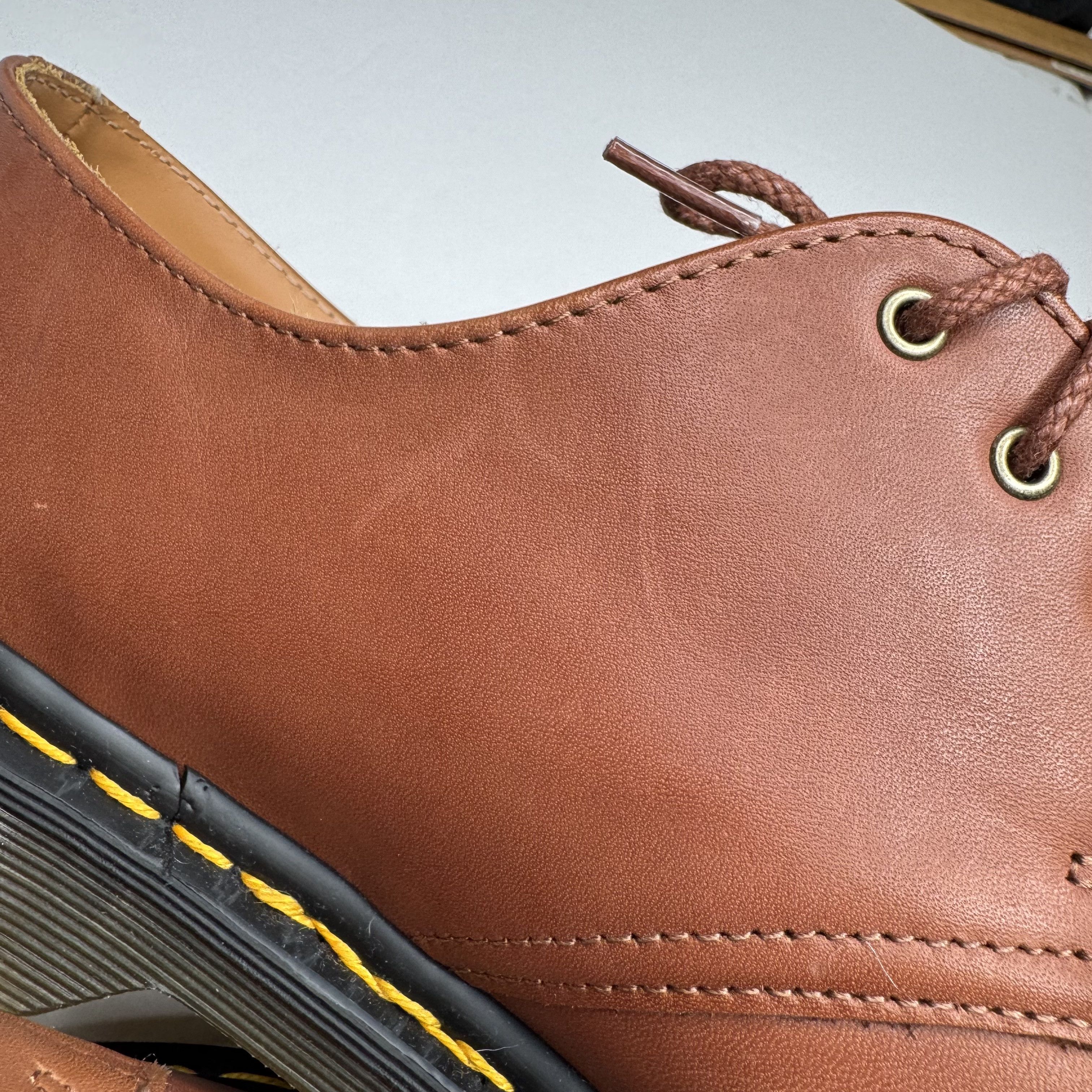 Dr. Martens Dr Martens Classic 1461 Smooth Leather Shoes EU 45 US 11 Size US 11 / EU 44 - 9 Thumbnail