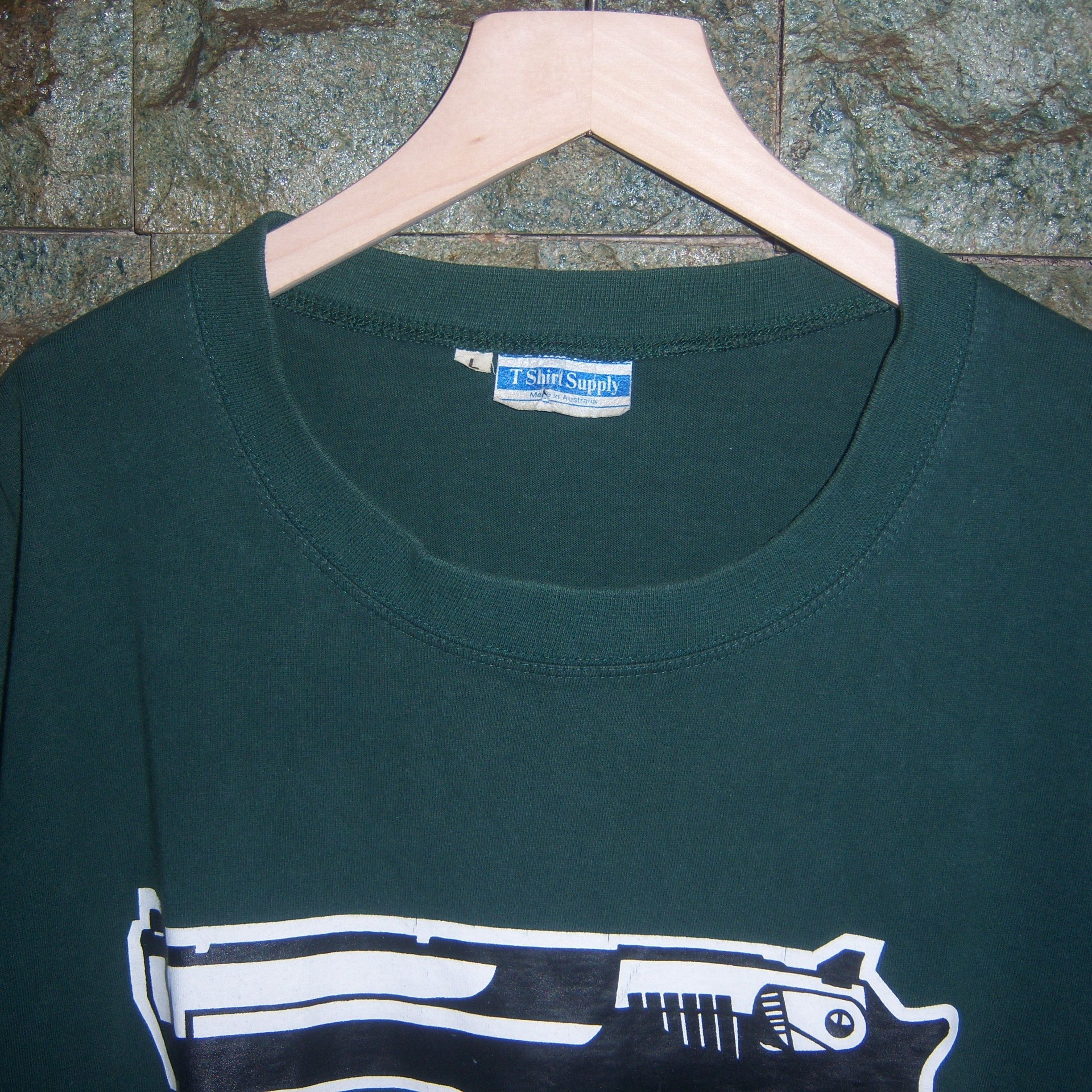 Vintage 1997 Paranoid? T shirt Size US L / EU 52-54 / 3 - 8 Thumbnail