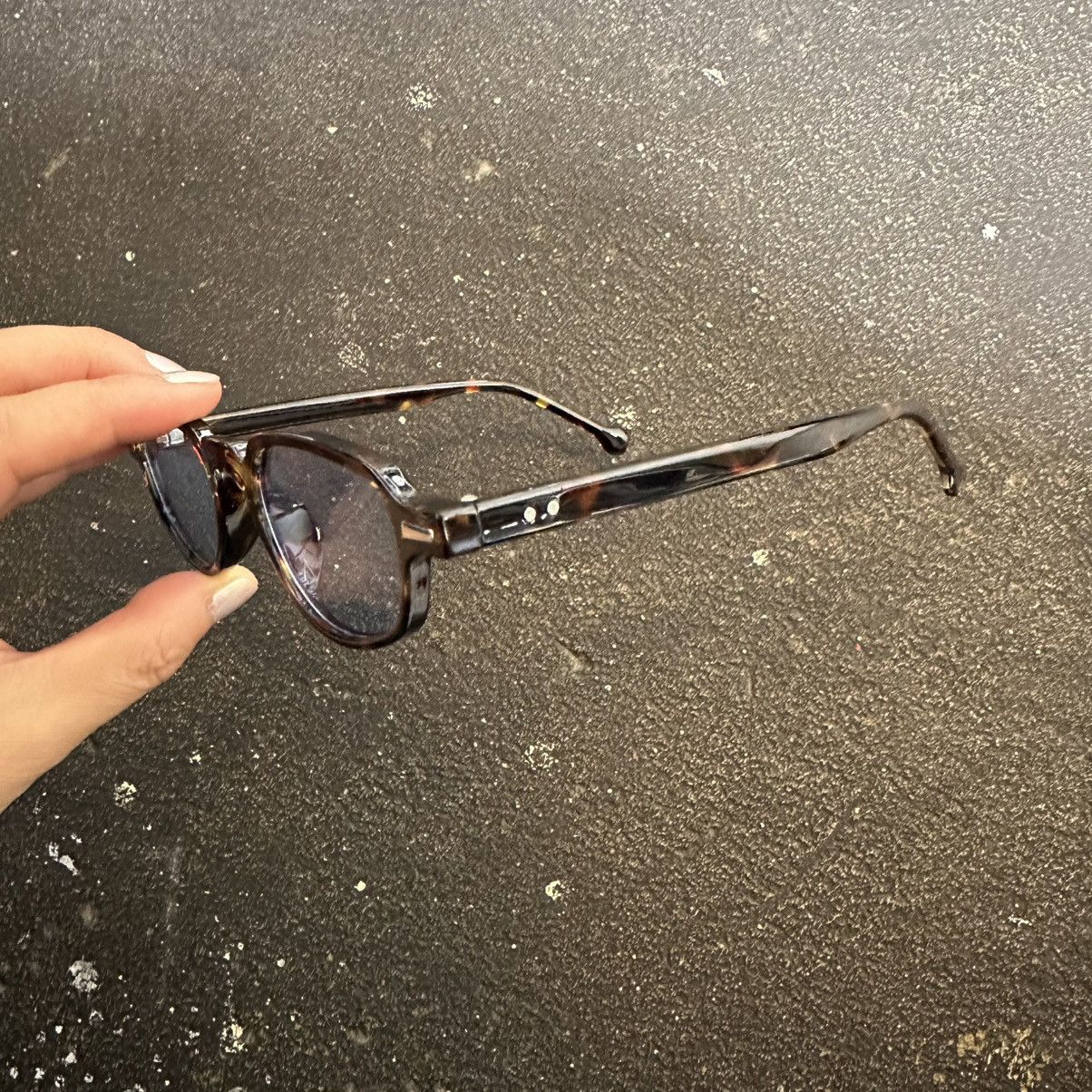 Other Y2K Unisex Sunglasses Retro Fashion Shades QZ968-3919-05 Size ONE SIZE - 2 Thumbnail