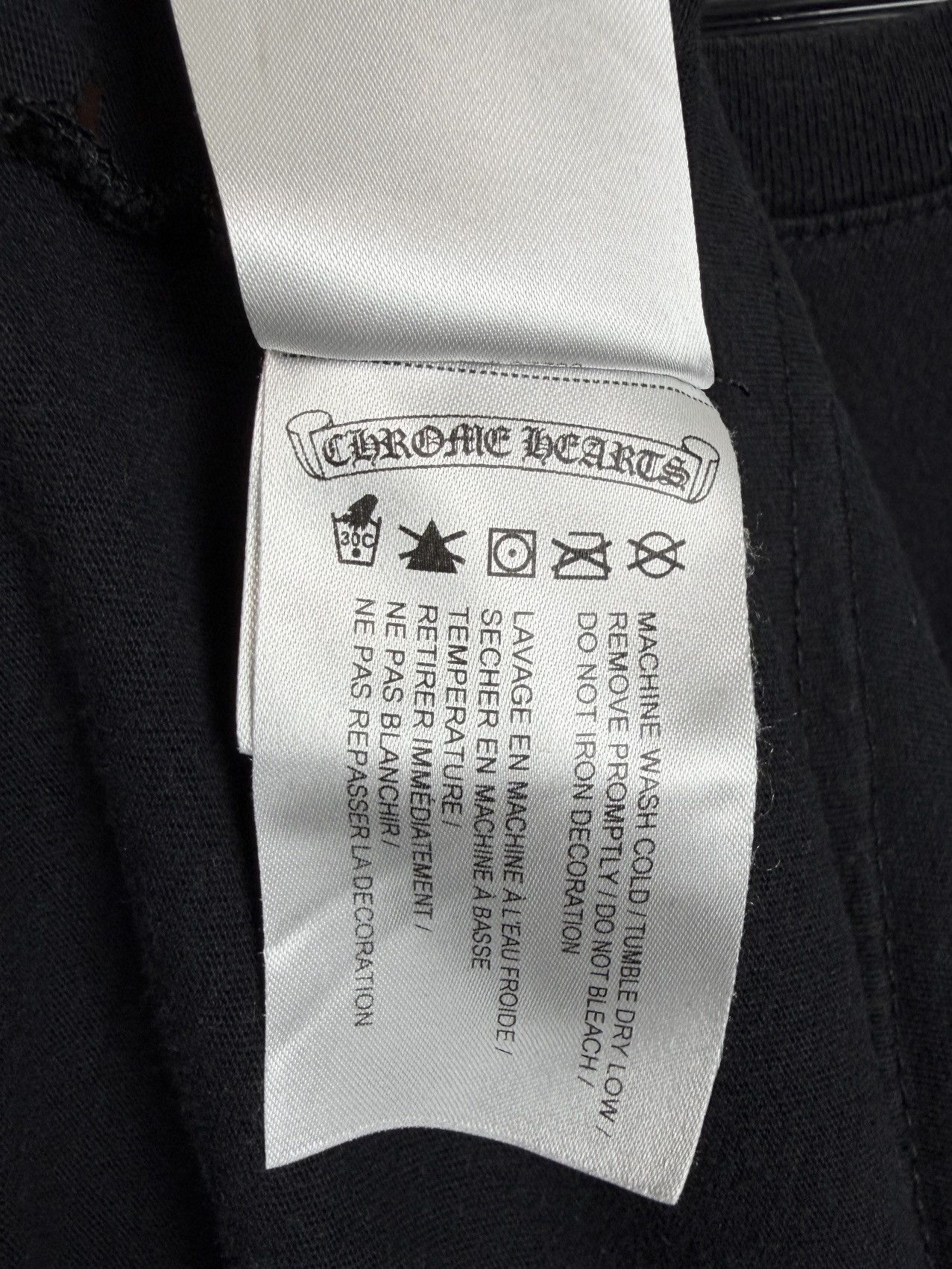 Chrome Hearts Chrome Hearts Yellow Eye Chart Horseshoe Logo Pocket Tshirt Size US XL / EU 56 / 4 - 10 Thumbnail