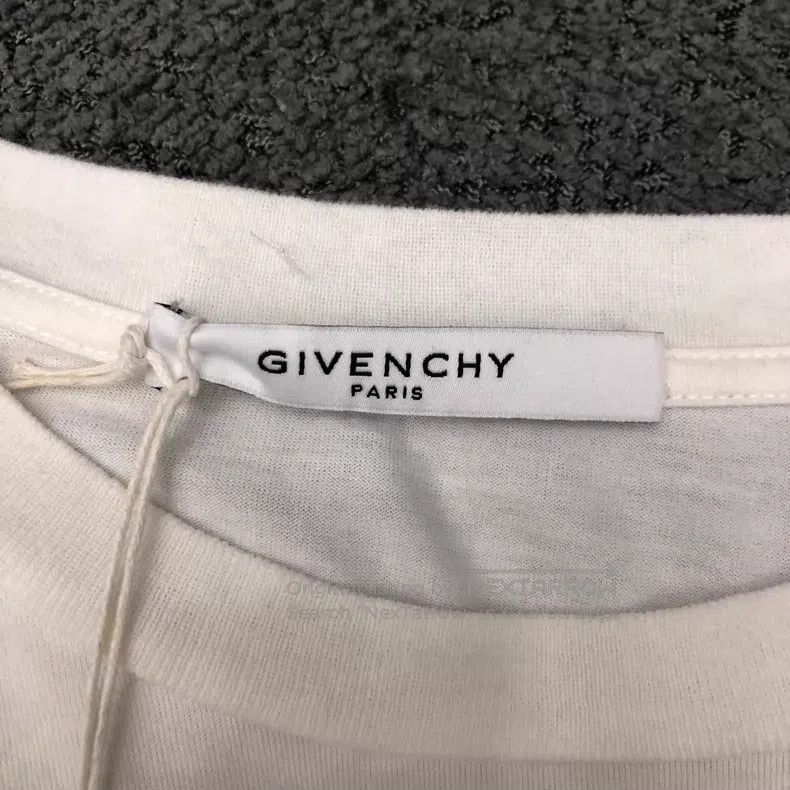 Givenchy Givenchy Short Sleeve Size US L / EU 52-54 / 3 - 3 Thumbnail