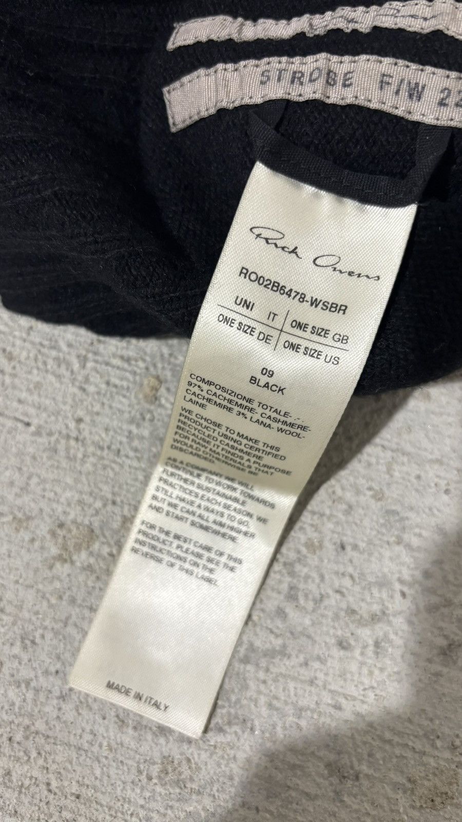 Rick Owens FW22 Strobe Gimp Balaclava Beanie Size ONE SIZE - 6 Thumbnail