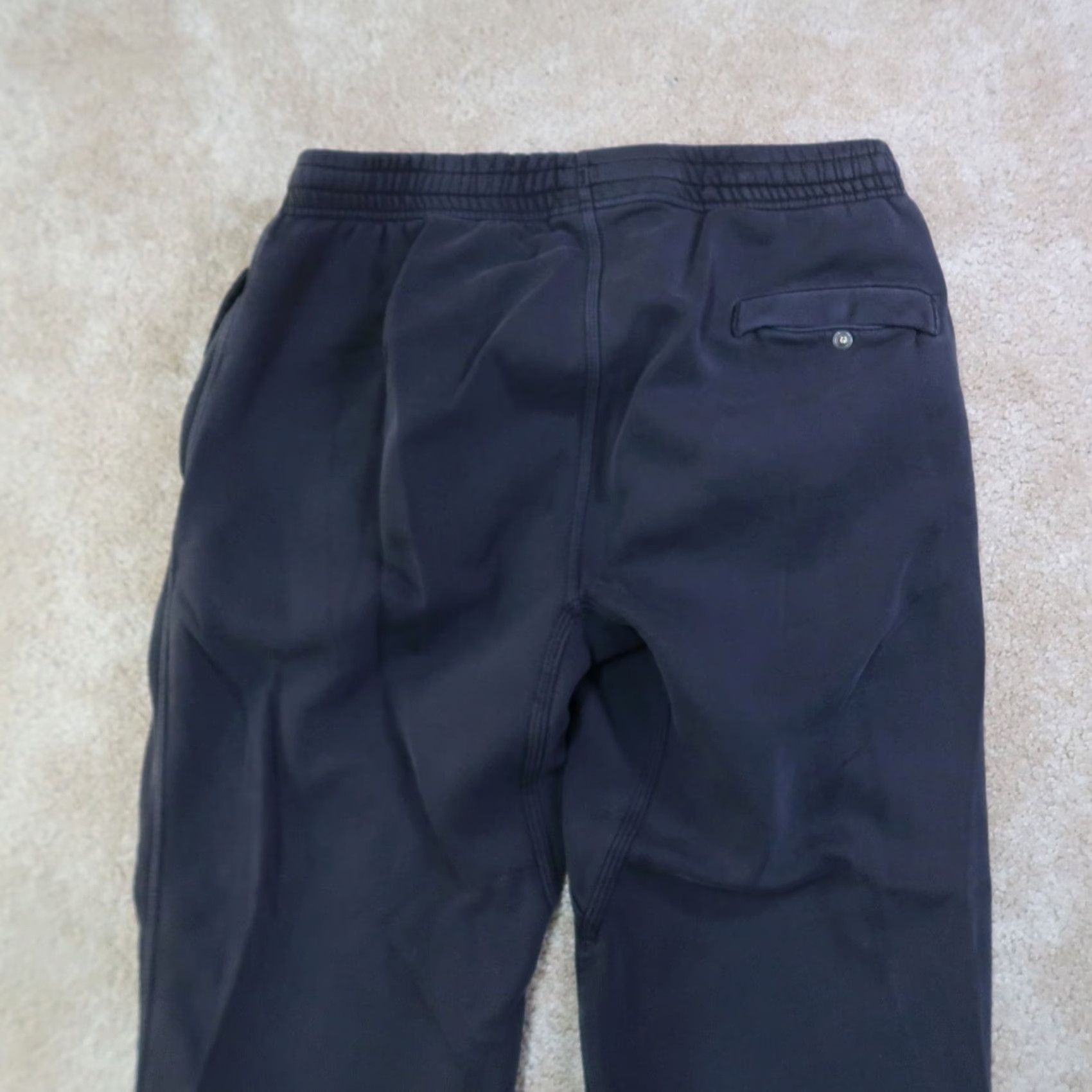 Nike Nike Sweatpants Men Large Black Straight Leg Athletic Fleece Pockets Elastic Waist Size US 33 - 5 Thumbnail