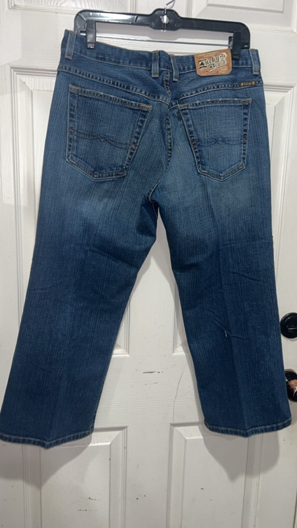 Lucky Brand Women's Lucky Brand Blue Cropped Jeans Size 12/31 Size 34" / US 12 / IT 48 - 2 Thumbnail