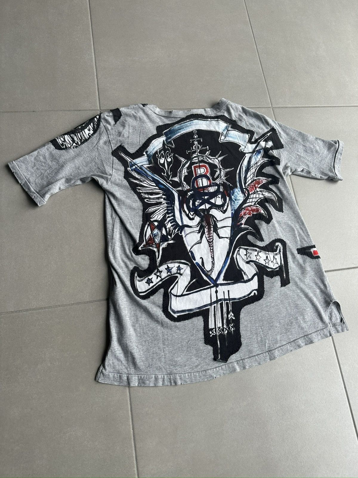 Balmain Balmain Homme SS11 distressed graffiti T-shirt Size US S / EU 44-46 / 1 - 7 Thumbnail