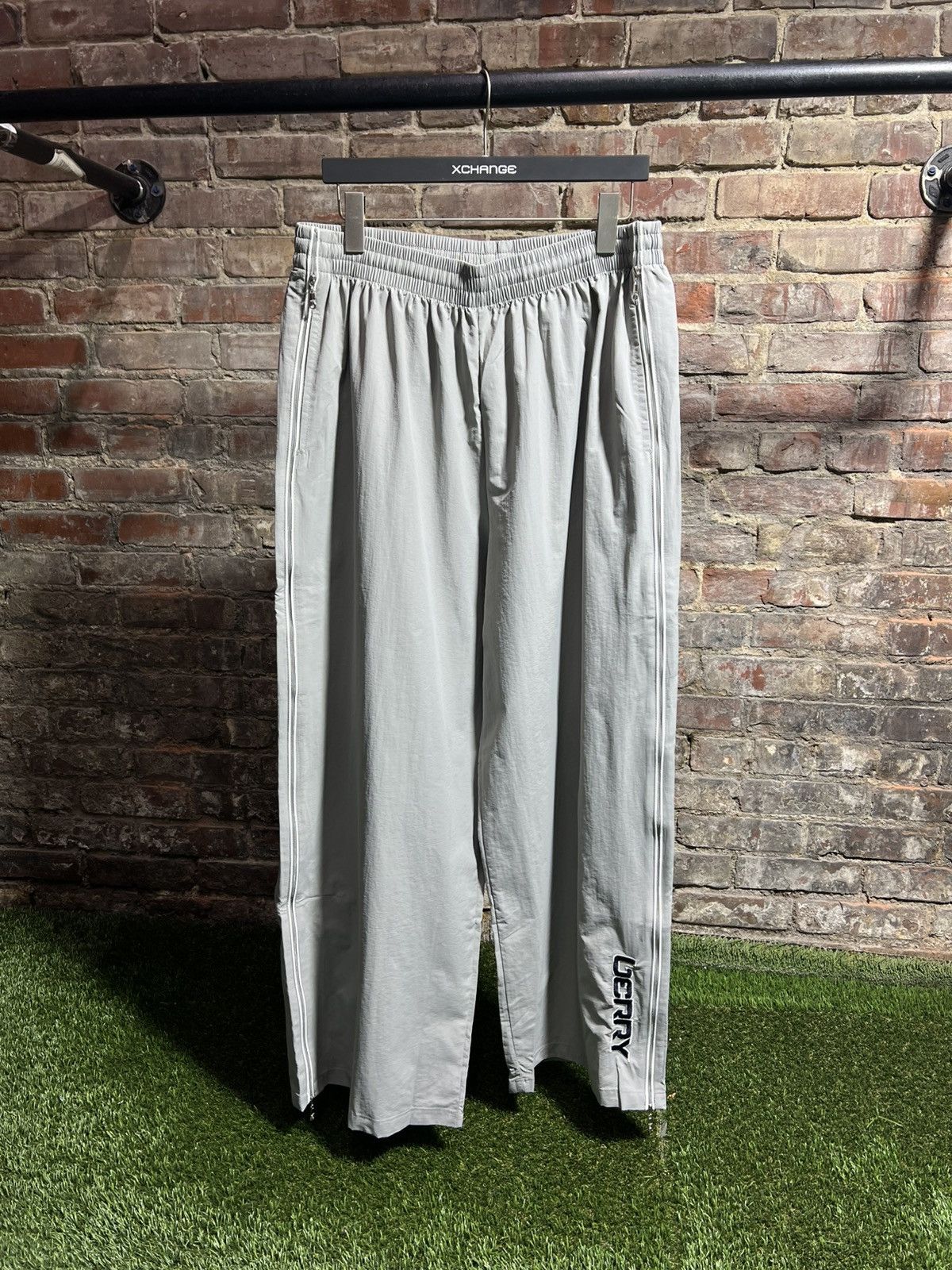 The GV Gallery Gv Gallery J Will Sweats Sz. M Size US 32 / EU 48 - 1 Thumbnail