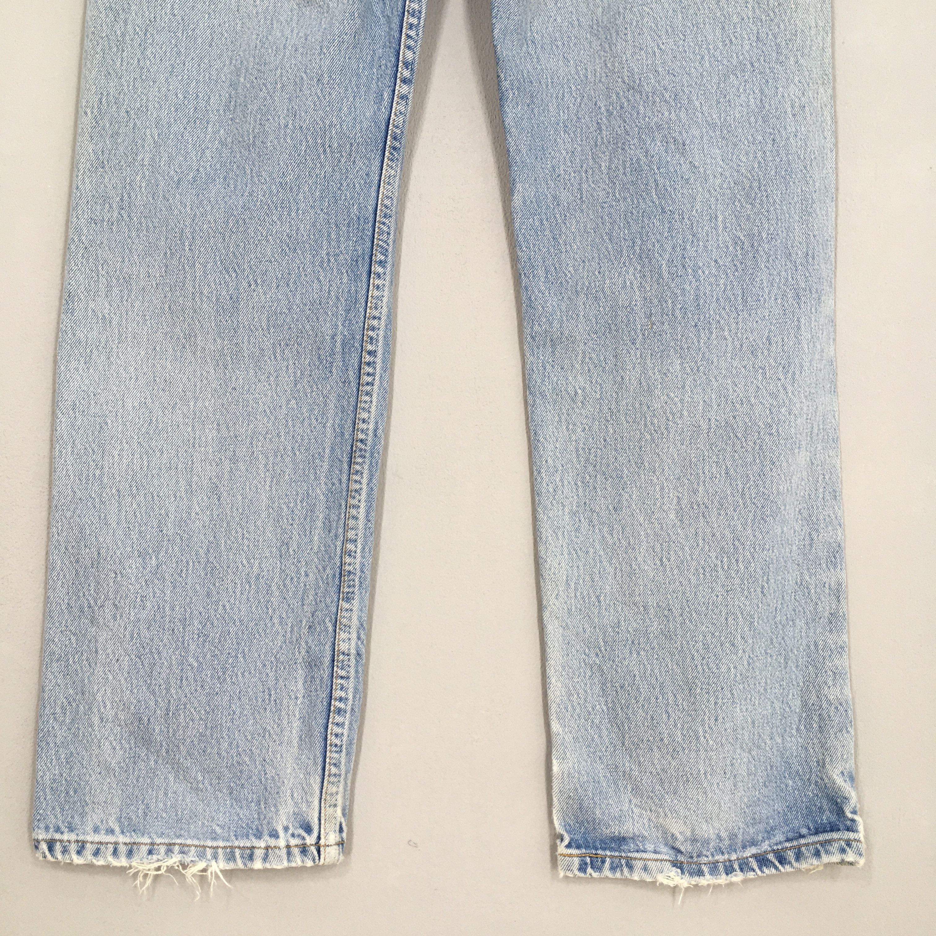 Size 31x29.5 Vintage 80s Levi's 501 Light Wash Jeans