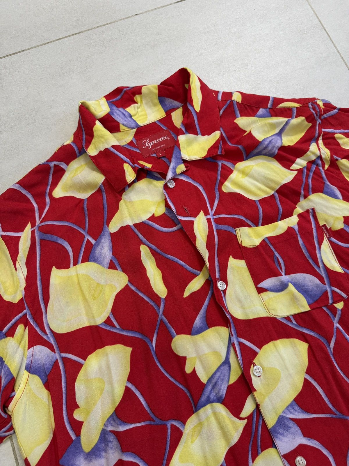 Supreme Supreme Lily Rayon Shirt Size Large Size US L / EU 52-54 / 3 - 7 Thumbnail