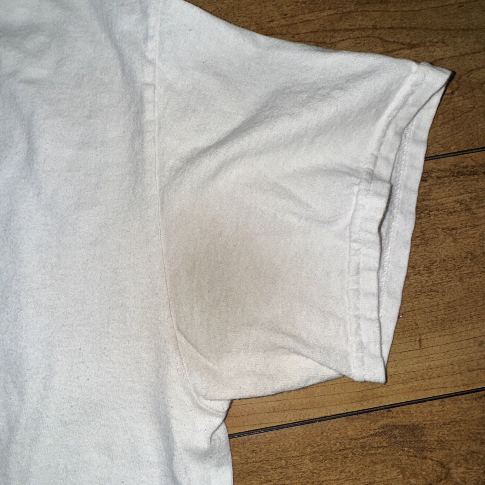 Band Tees × Japanese Brand Vintage Y2K Gothic Script Logo T-Shirt White M 19x26 Size US M / EU 48-50 / 2 - 3 Thumbnail
