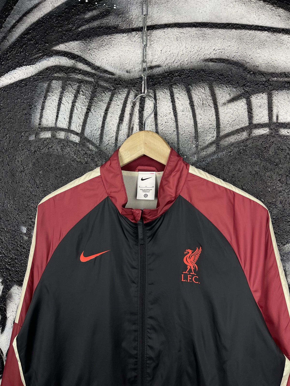 Nike Nike Liverpool F. C. Full Zip Light Training Jacket Size S Size US S / EU 44-46 / 1 - 2 Thumbnail