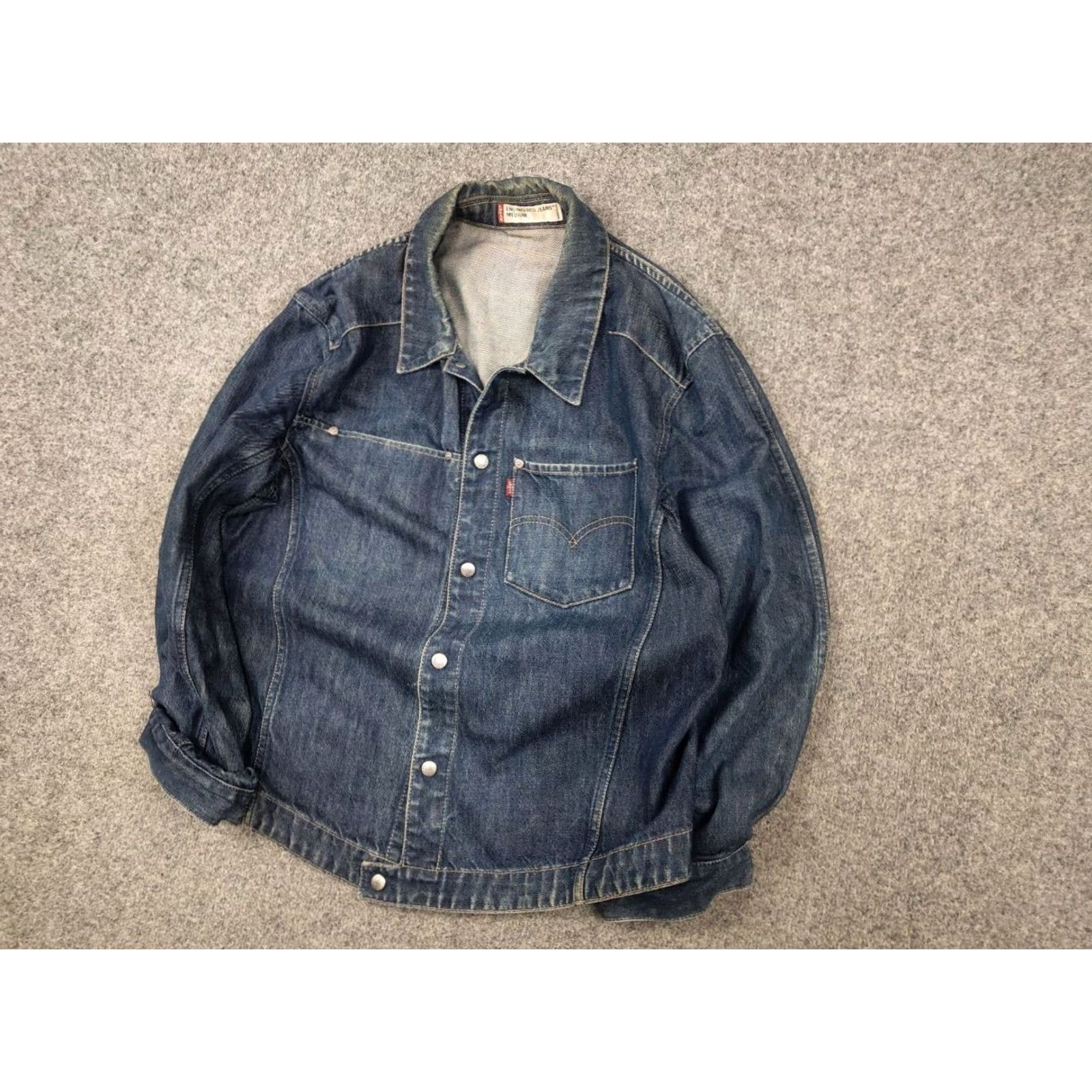Levi's VINTAGE Levi's Trucker Jacket Denim Blue Pocket Faded 90s 00's Engineered Jeans Style: Biker, Button Closure, Mid-Length, Regular Fit Mens Jacket Size US 31 - 4 Thumbnail