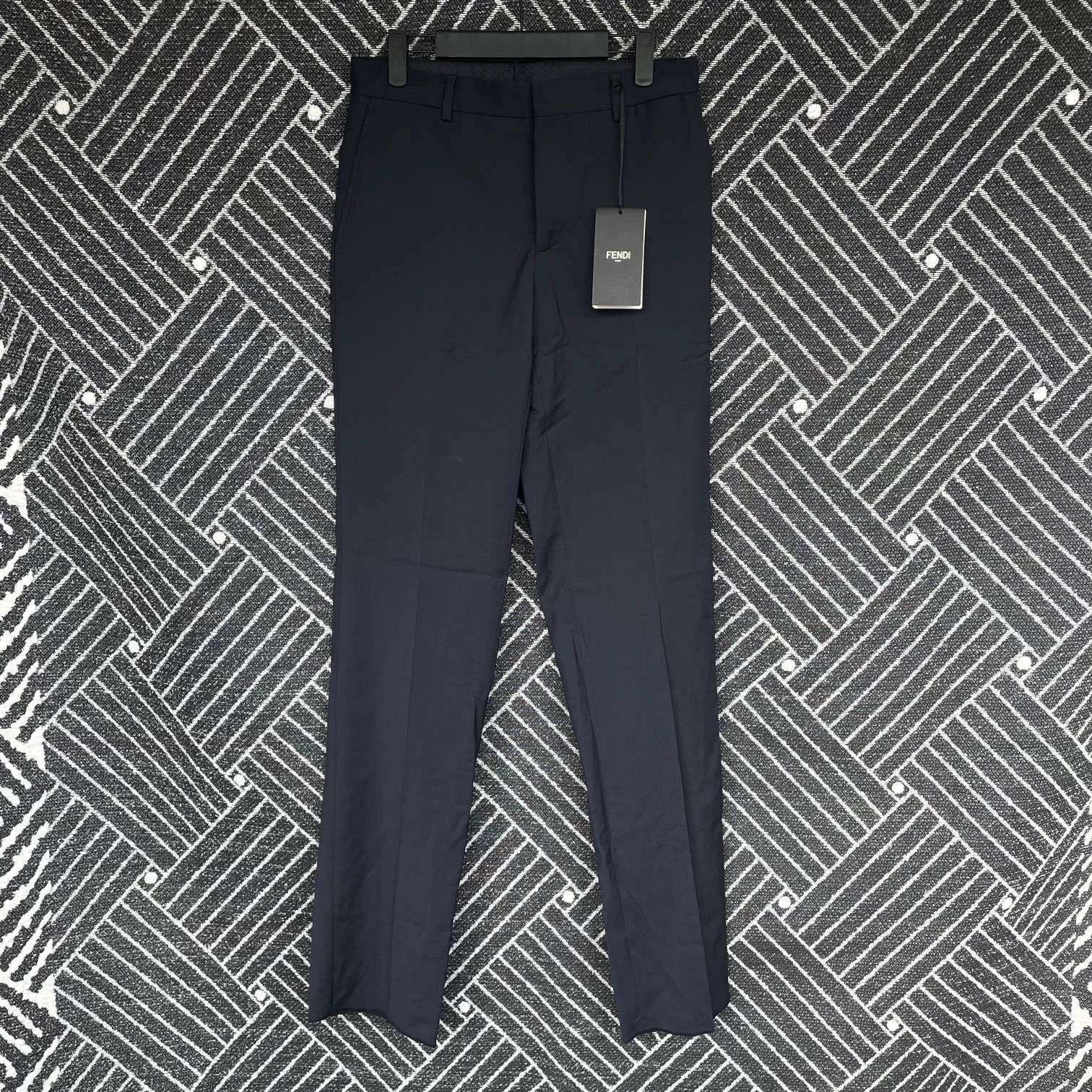 Fendi Fendi 19FW black wool tailored trousers 44 hemmed Size US 29 - 1 Thumbnail