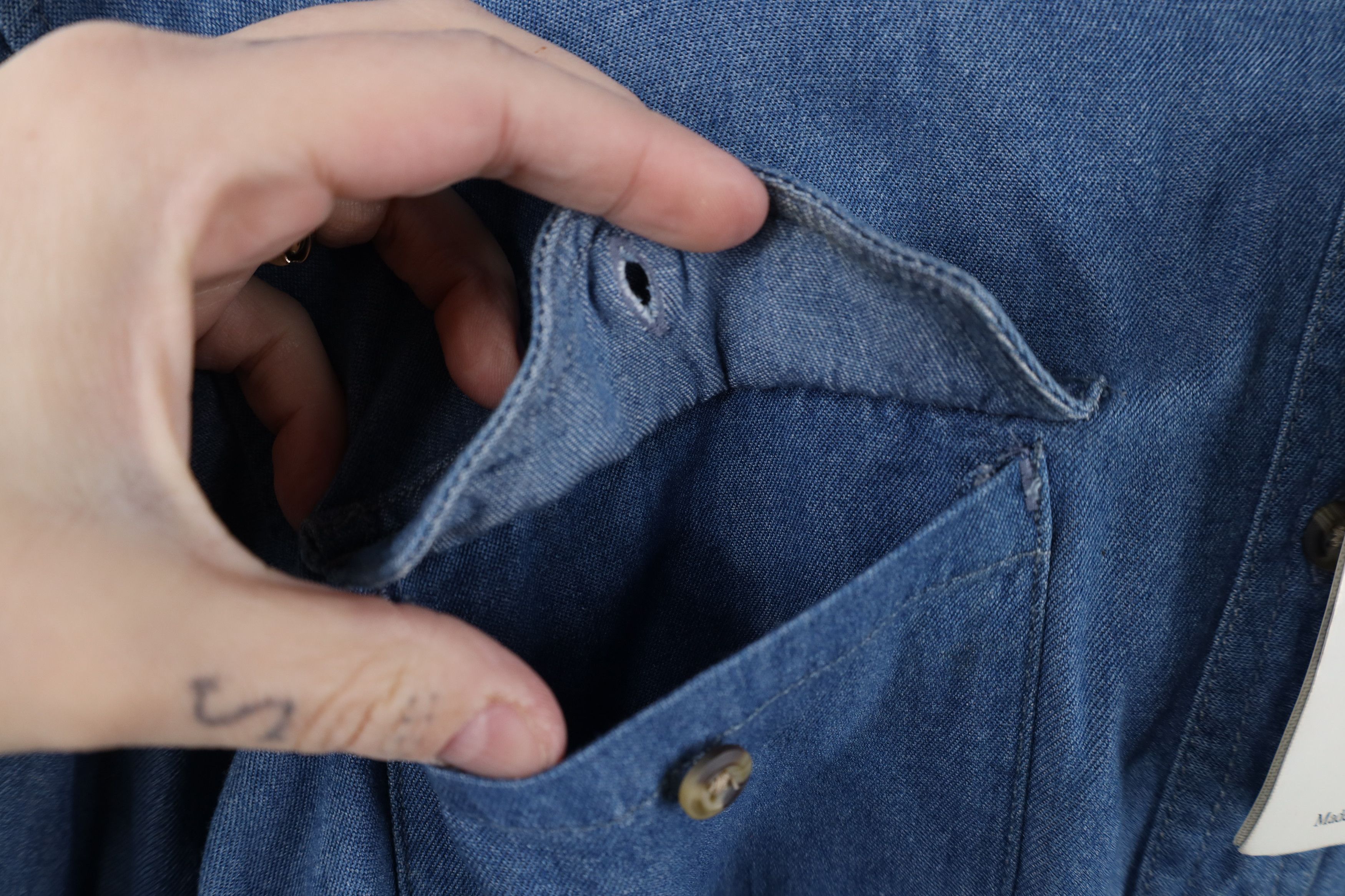 Columbia × Vintage Deadstock Vintage 90s Columbia Collared Button Shirt Blue Size L / US 10 / IT 46 - 7 Thumbnail