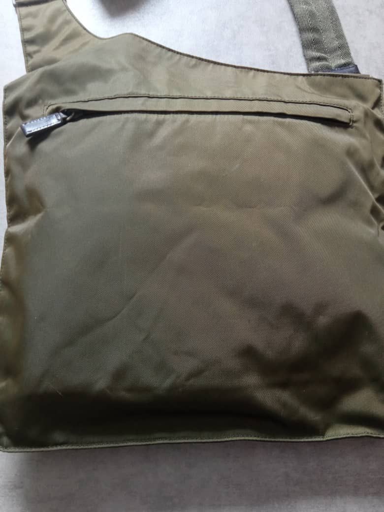 Prada PRADA NYLON MESSENGER BAG IN GREEN ARMY Size ONE SIZE - 4 Thumbnail