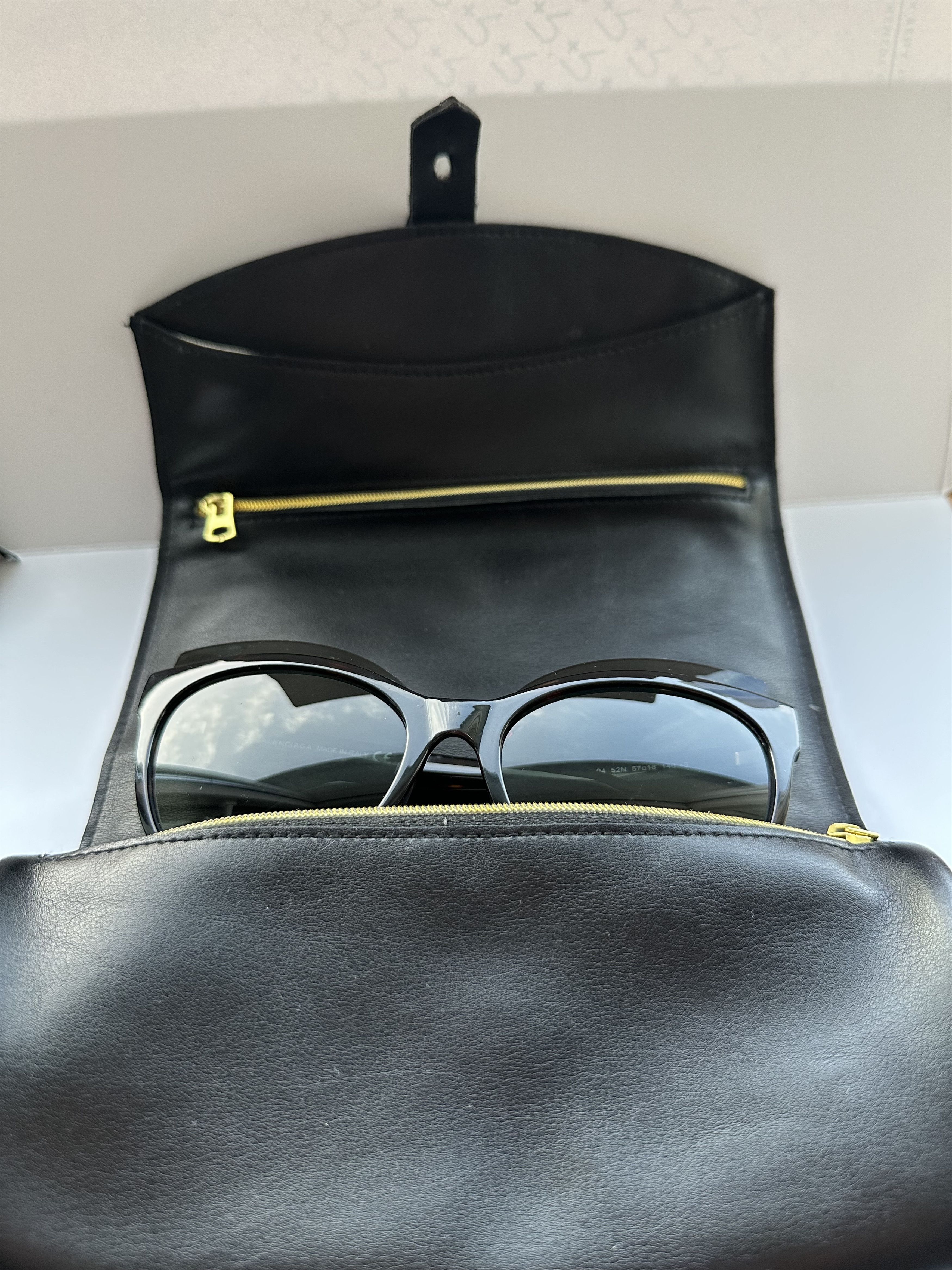 Balenciaga Balenciaga BA94 52N Black/Brown Sunglasses Size ONE SIZE - 9 Thumbnail