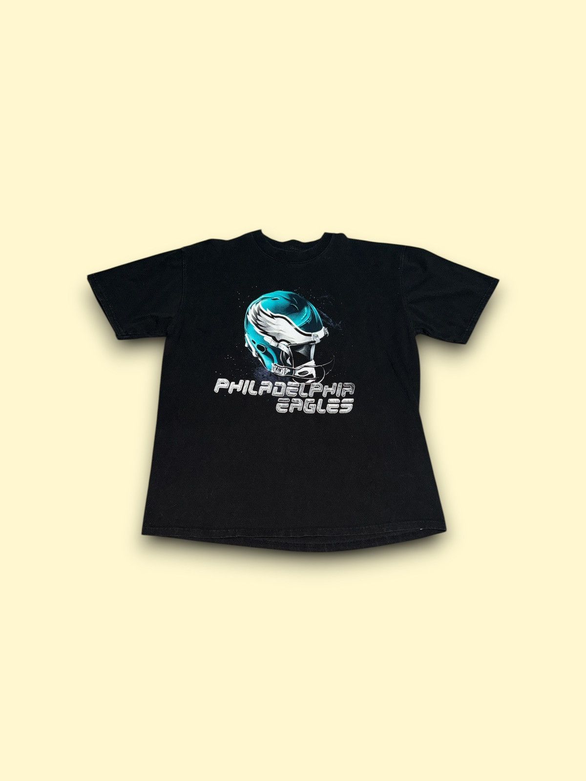 NFL Philadelphia Eagles NFL team apparel helmet logo t-shirt Size US XL / EU 56 / 4 - 2 Thumbnail