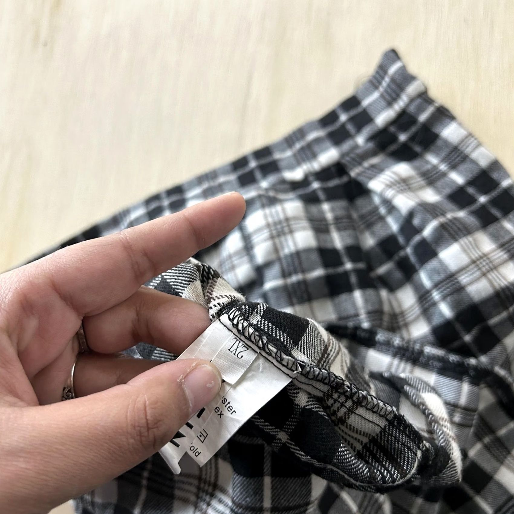 Shein VINTAGE? No. Size 40" / US 18 - 5 Thumbnail