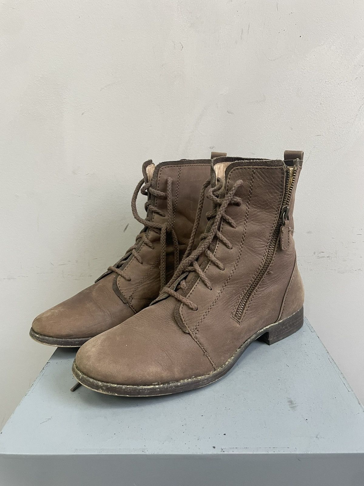 Ankle combat boots A.S. 98 style brown military zipper style