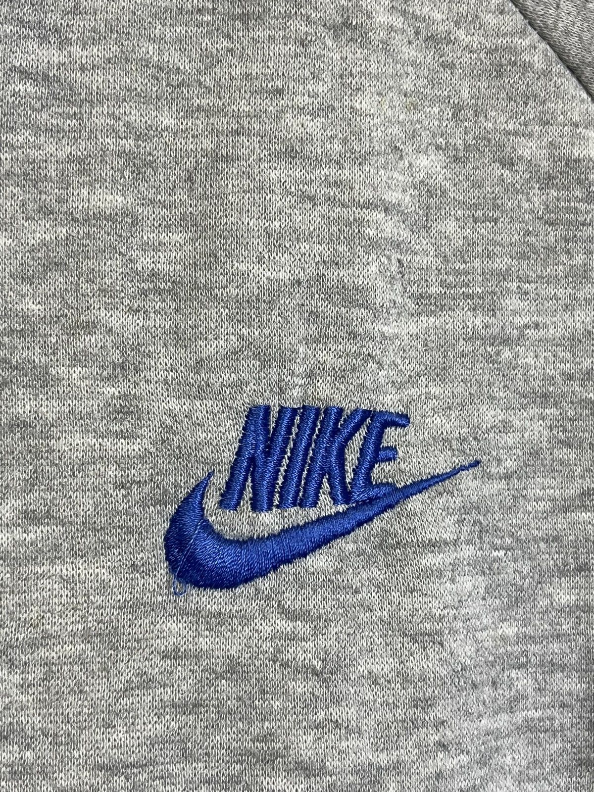 Nike RARE🔥VINTAGE 90s NIKE BLUE TAG ZIPPER HOODIES Size US L / EU 52-54 / 3 - 3 Thumbnail